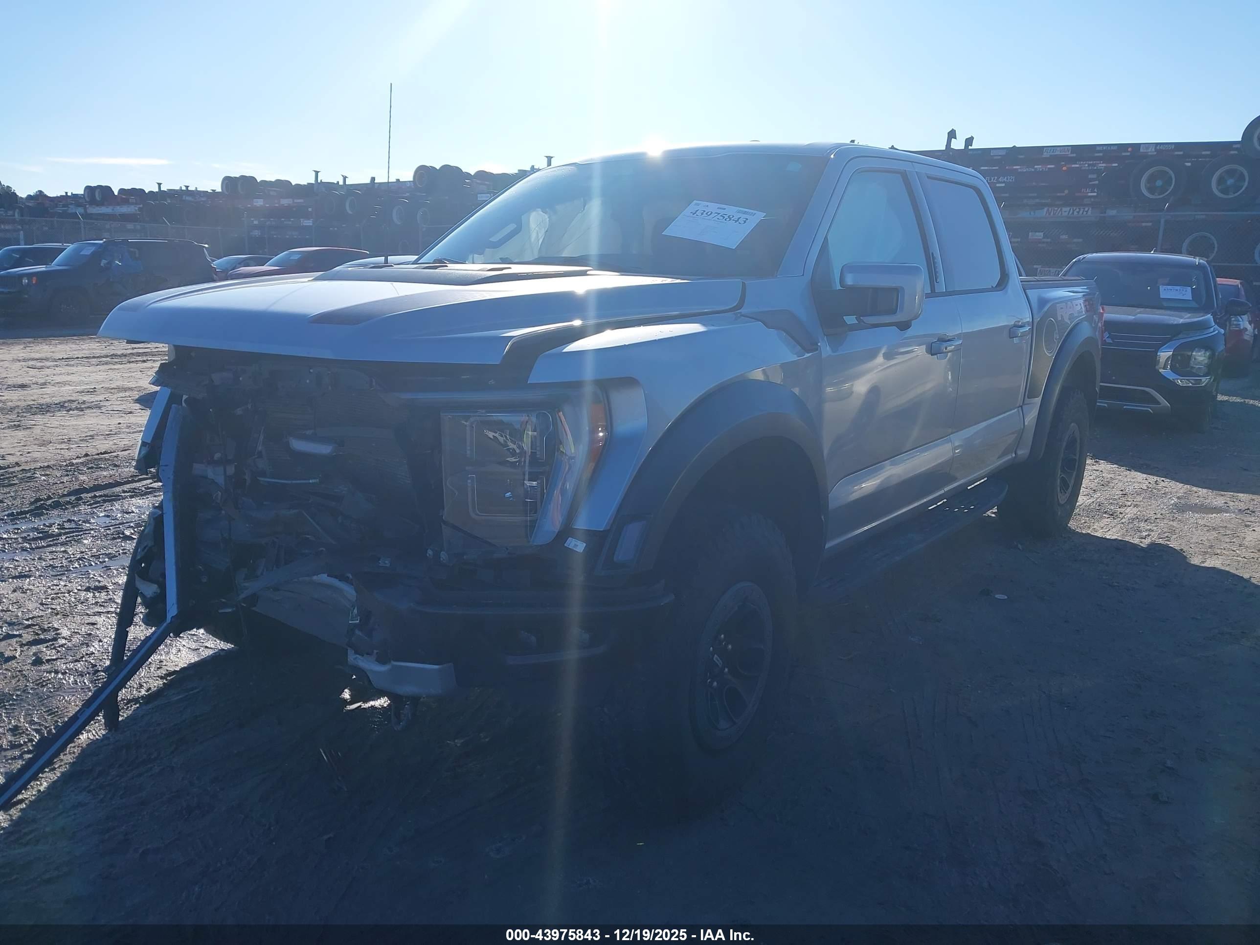 FORD F-150 image 2