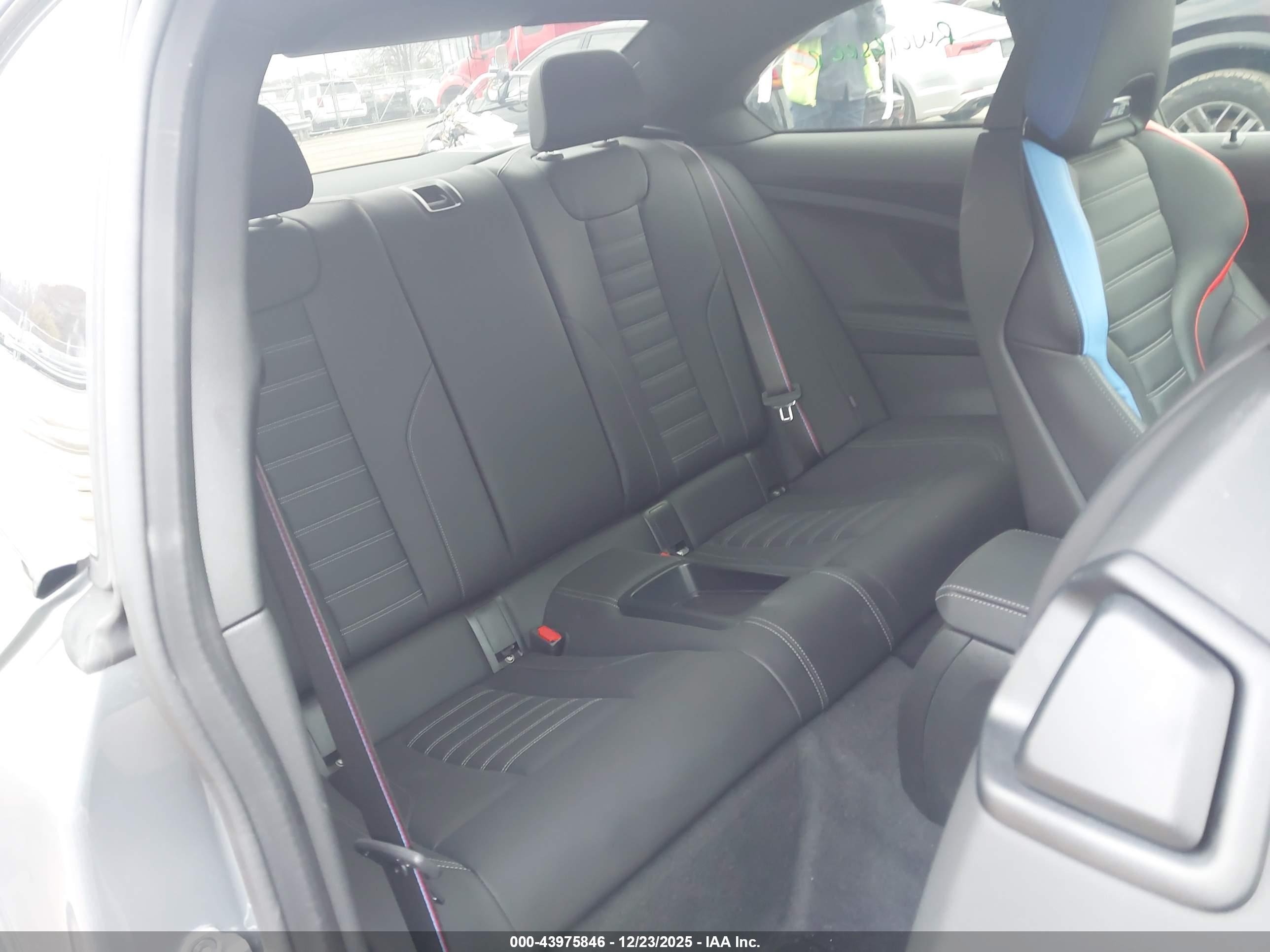 BMW M2 image 8