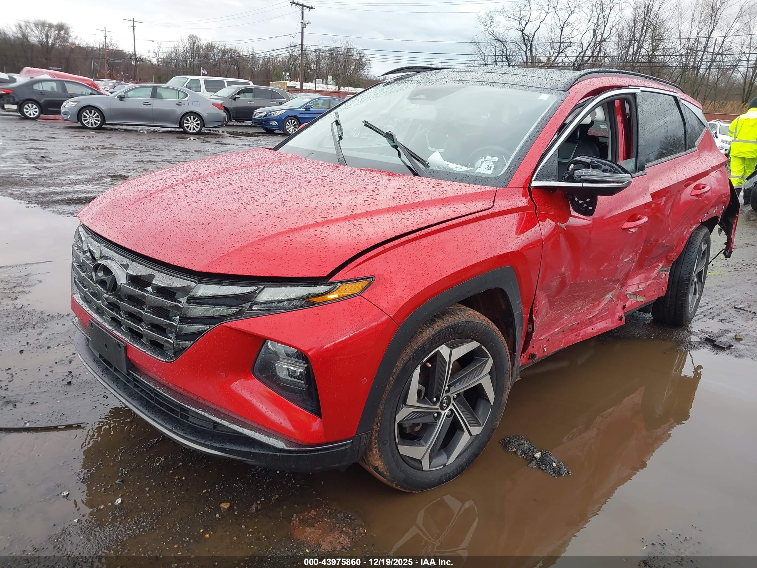 HYUNDAI TUCSON image 2