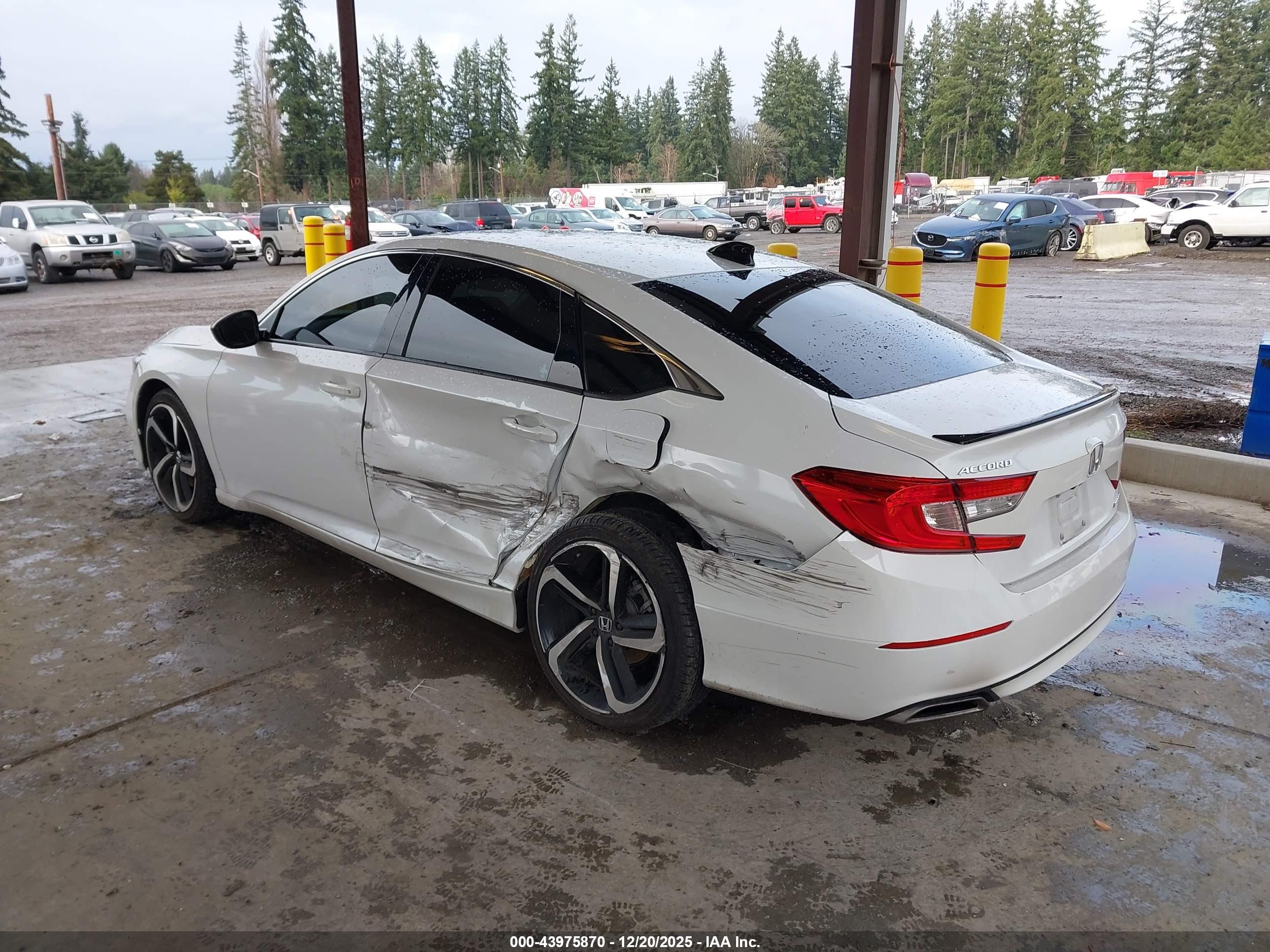HONDA ACCORD image 3