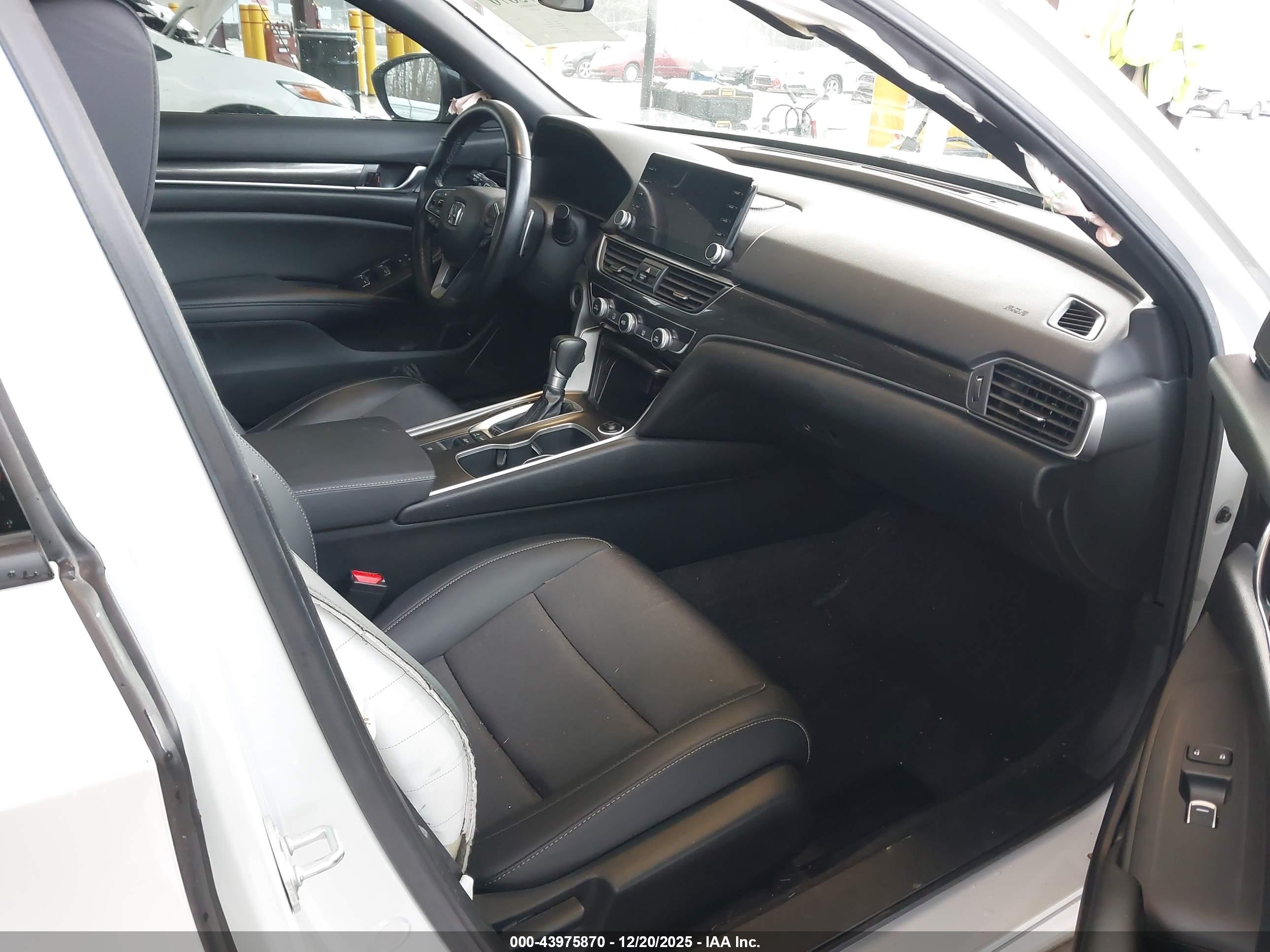 HONDA ACCORD image 5