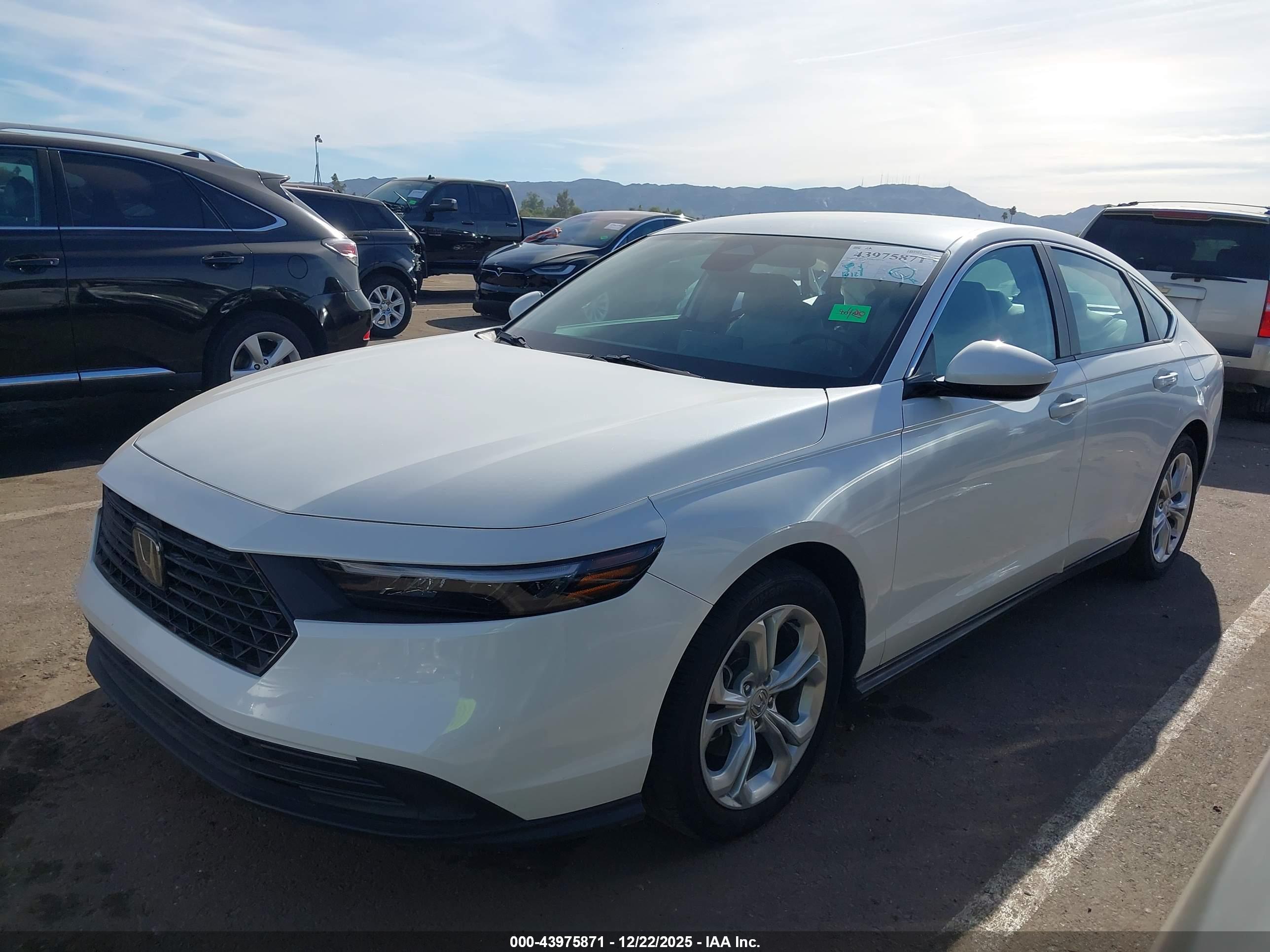 HONDA ACCORD image 2
