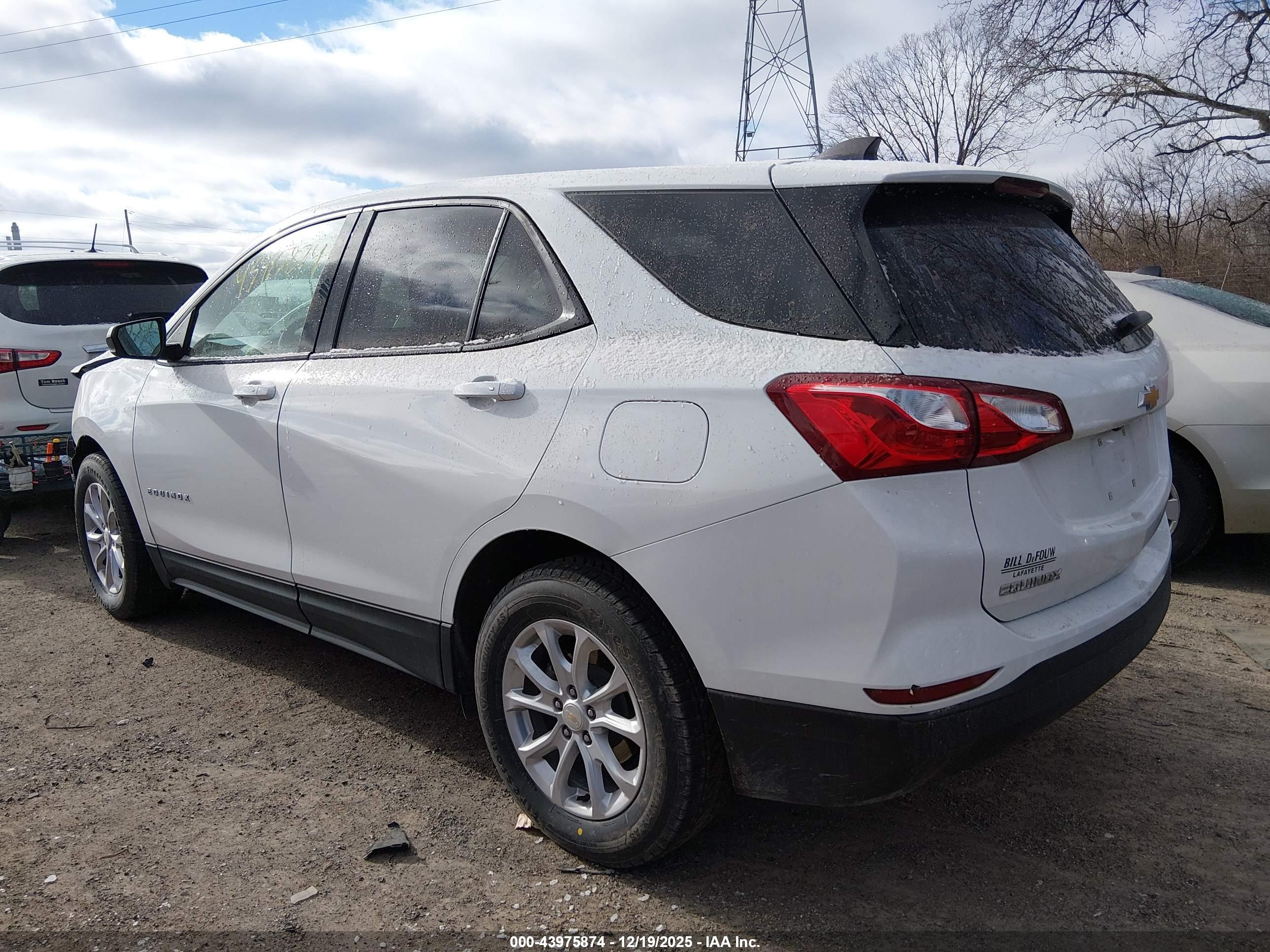 CHEVROLET EQUINOX image 3