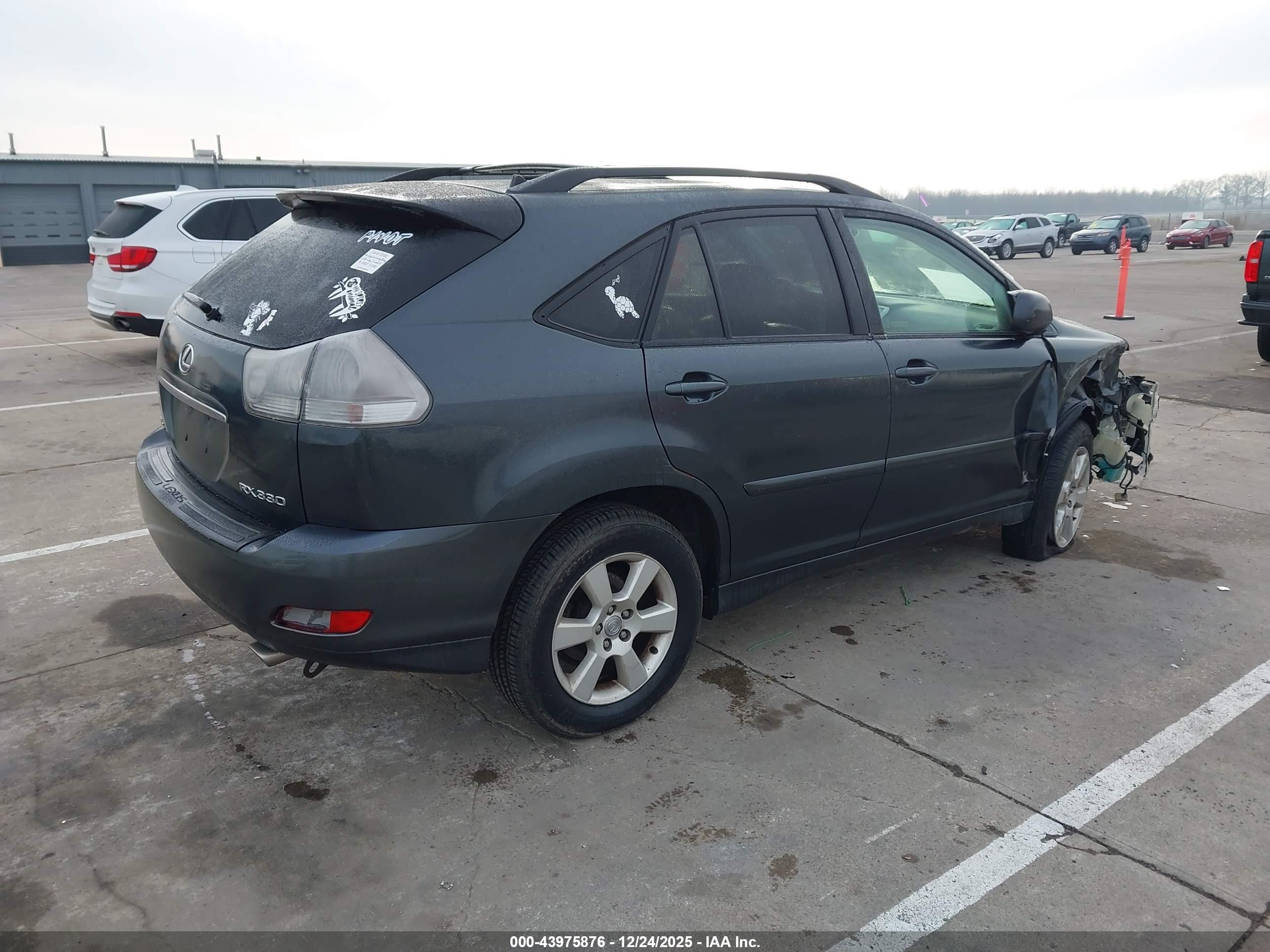 LEXUS RX image 4