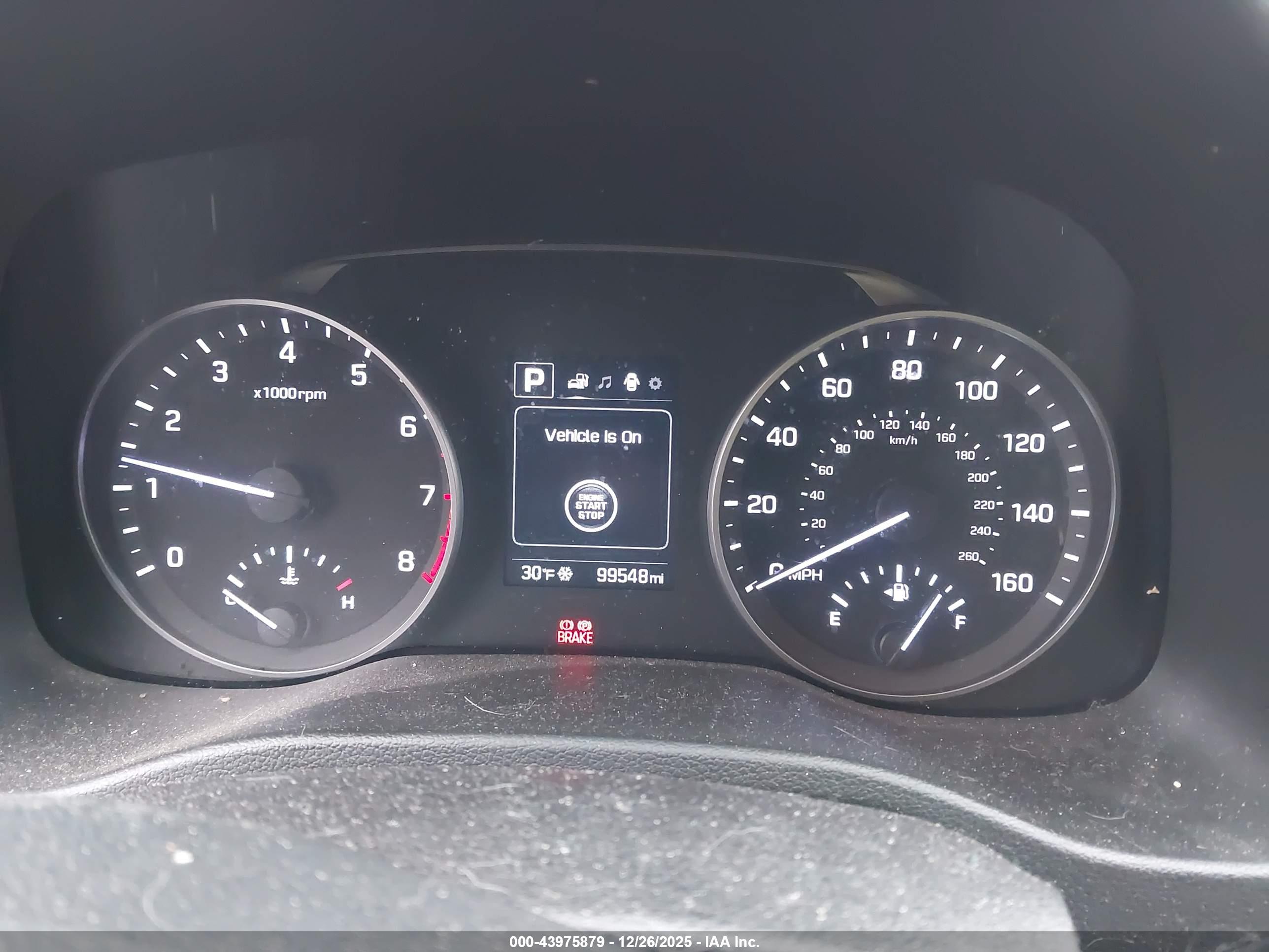 HYUNDAI ELANTRA image 7
