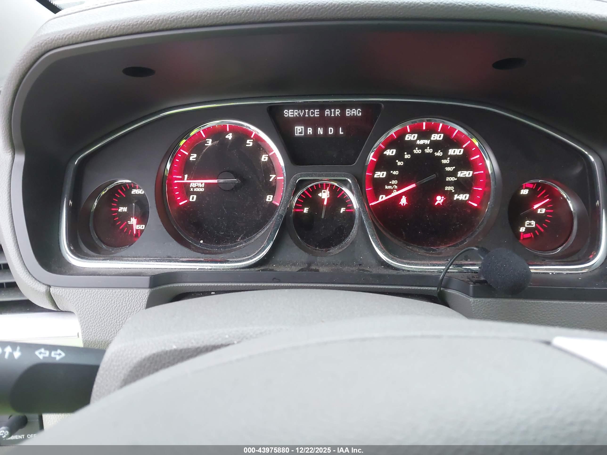 GMC ACADIA image 7
