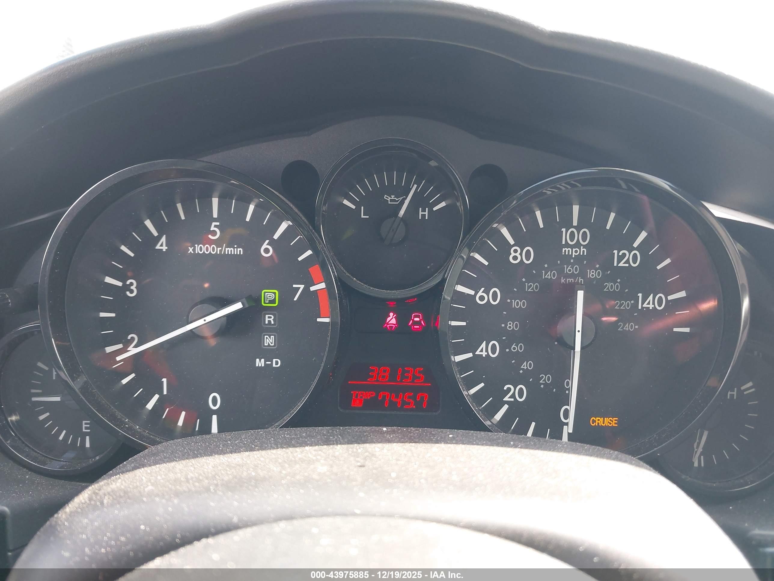 MAZDA MX-5 image 7
