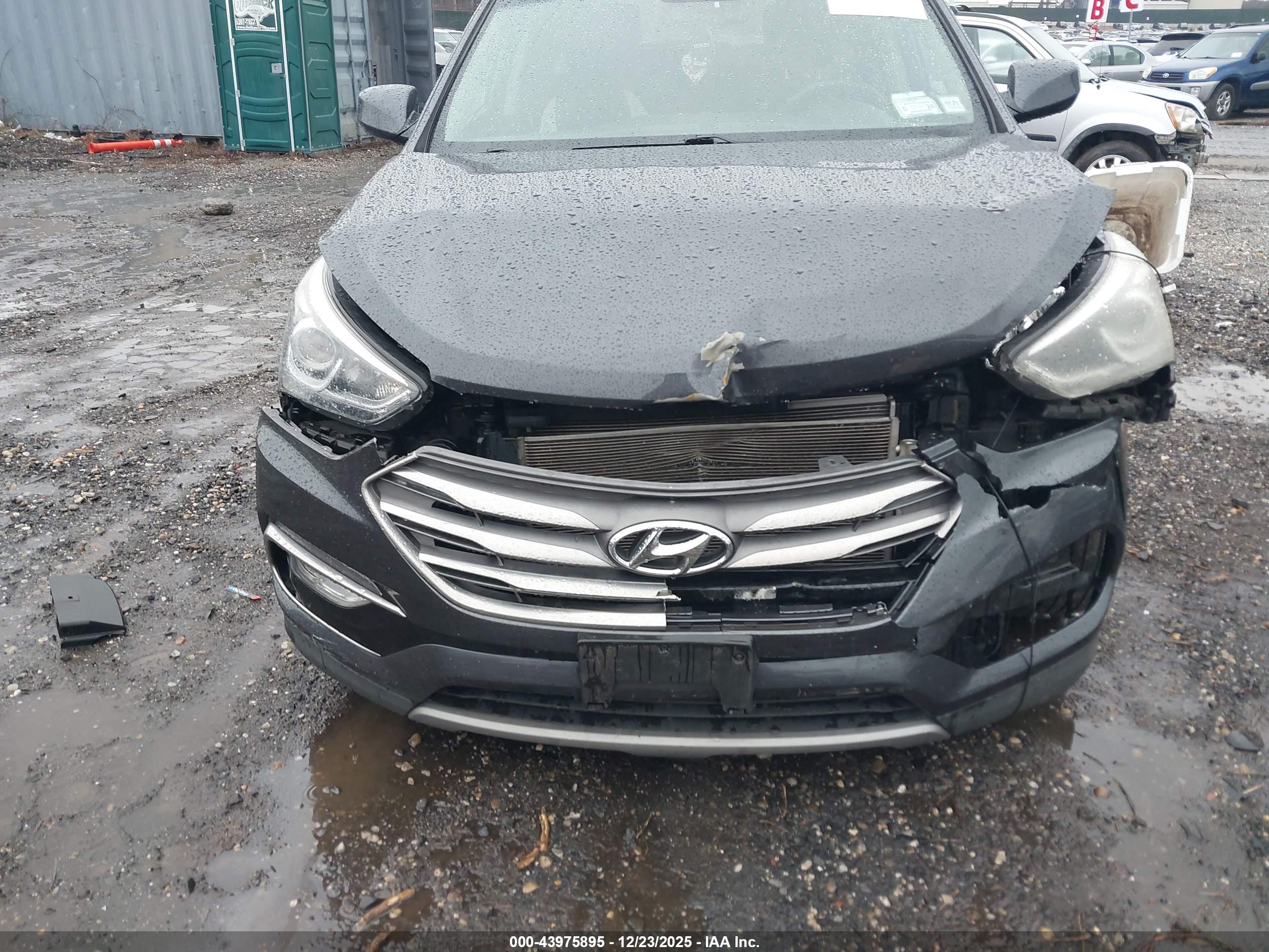 HYUNDAI SANTA image 6