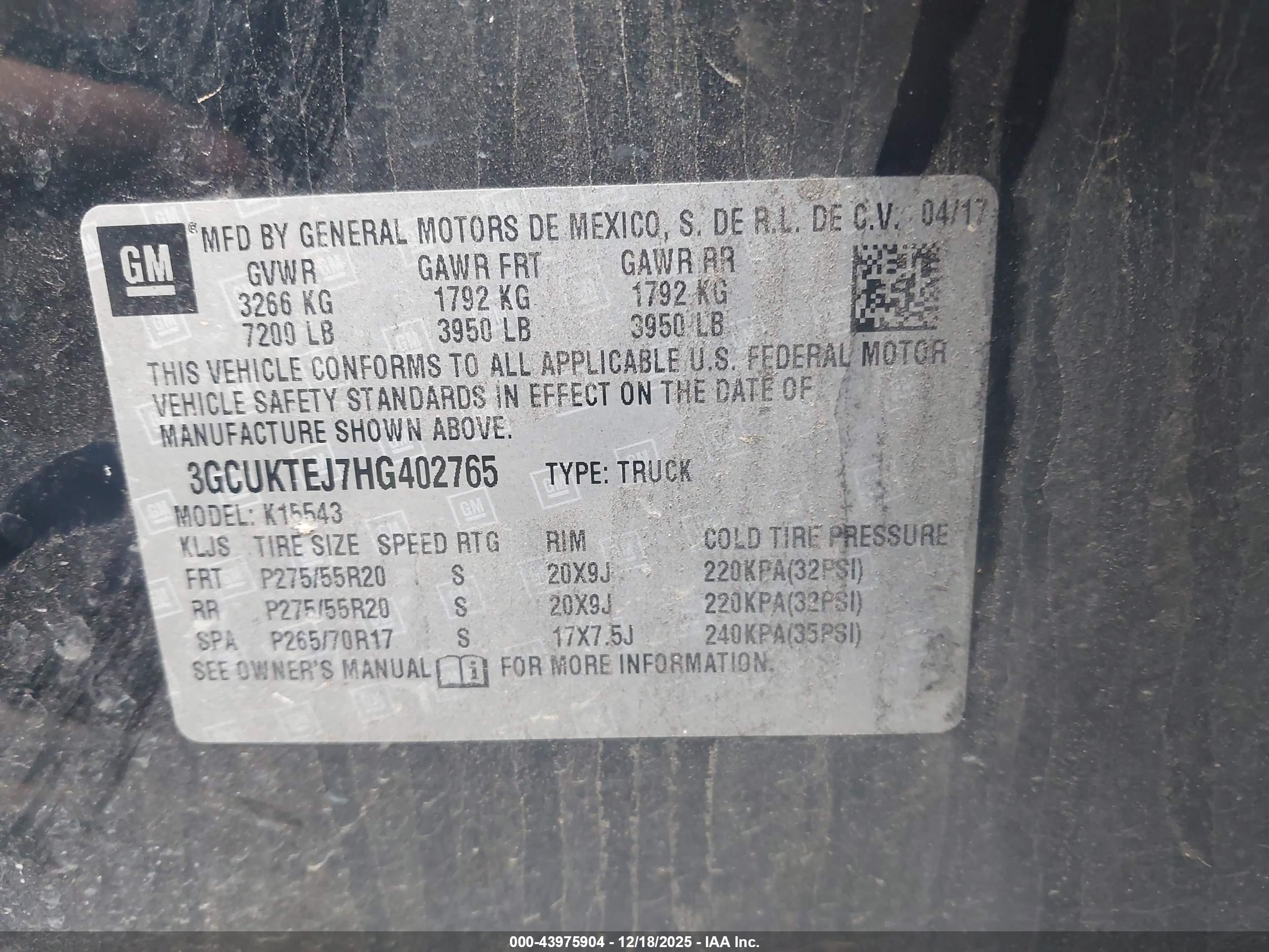 CHEVROLET SILVERADO image 9