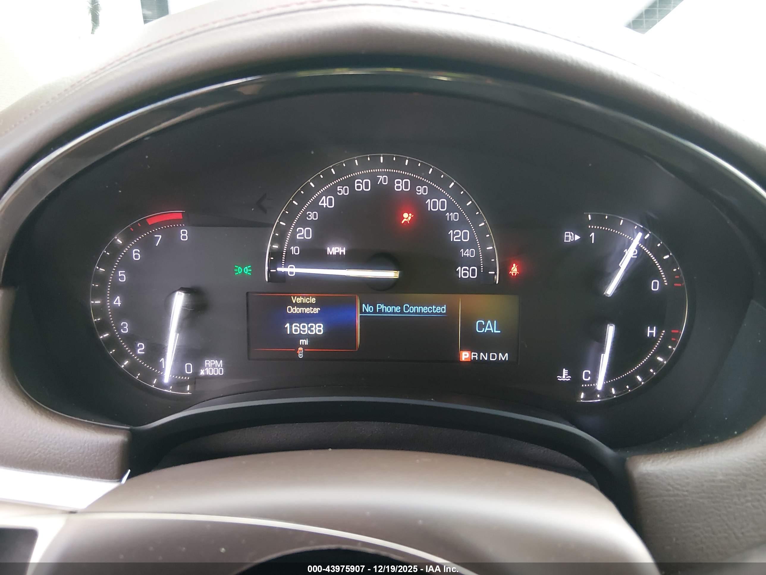 CADILLAC XTS image 7