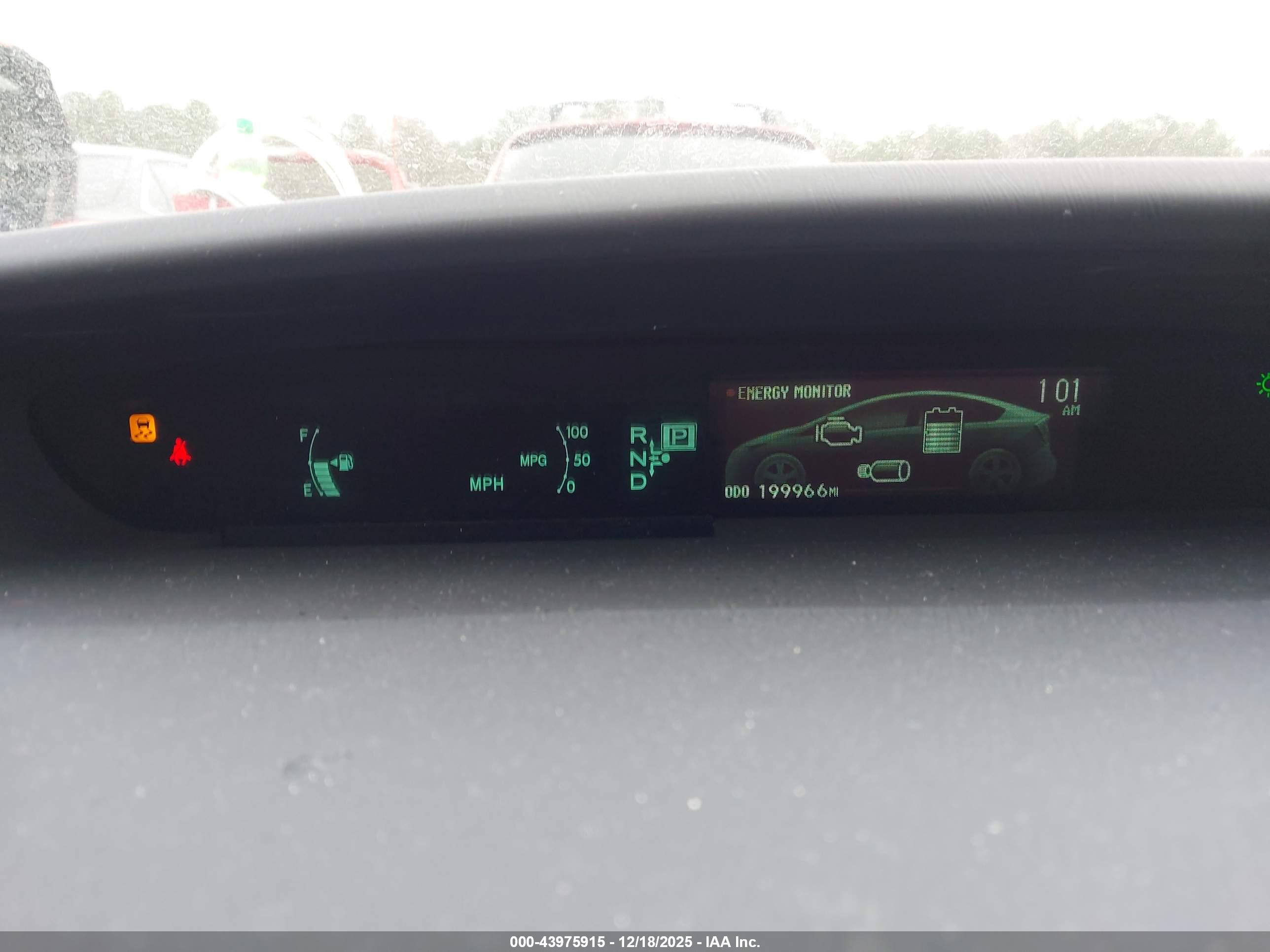 TOYOTA PRIUS image 7