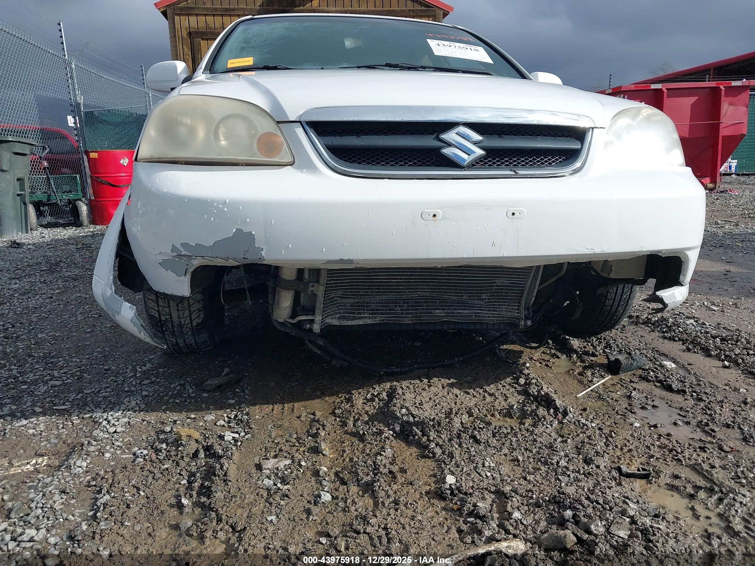 SUZUKI FORENZA image 6