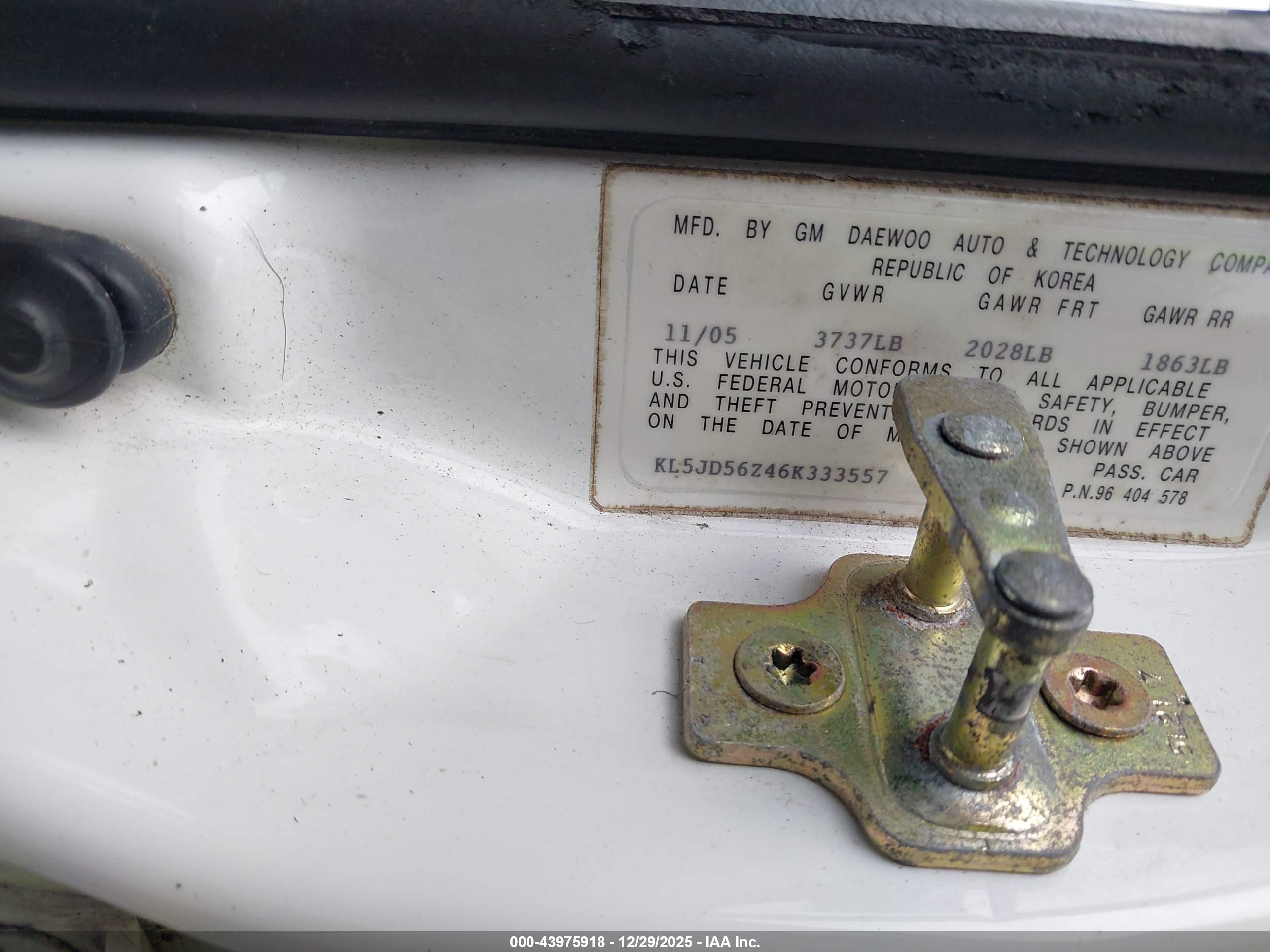 SUZUKI FORENZA image 9
