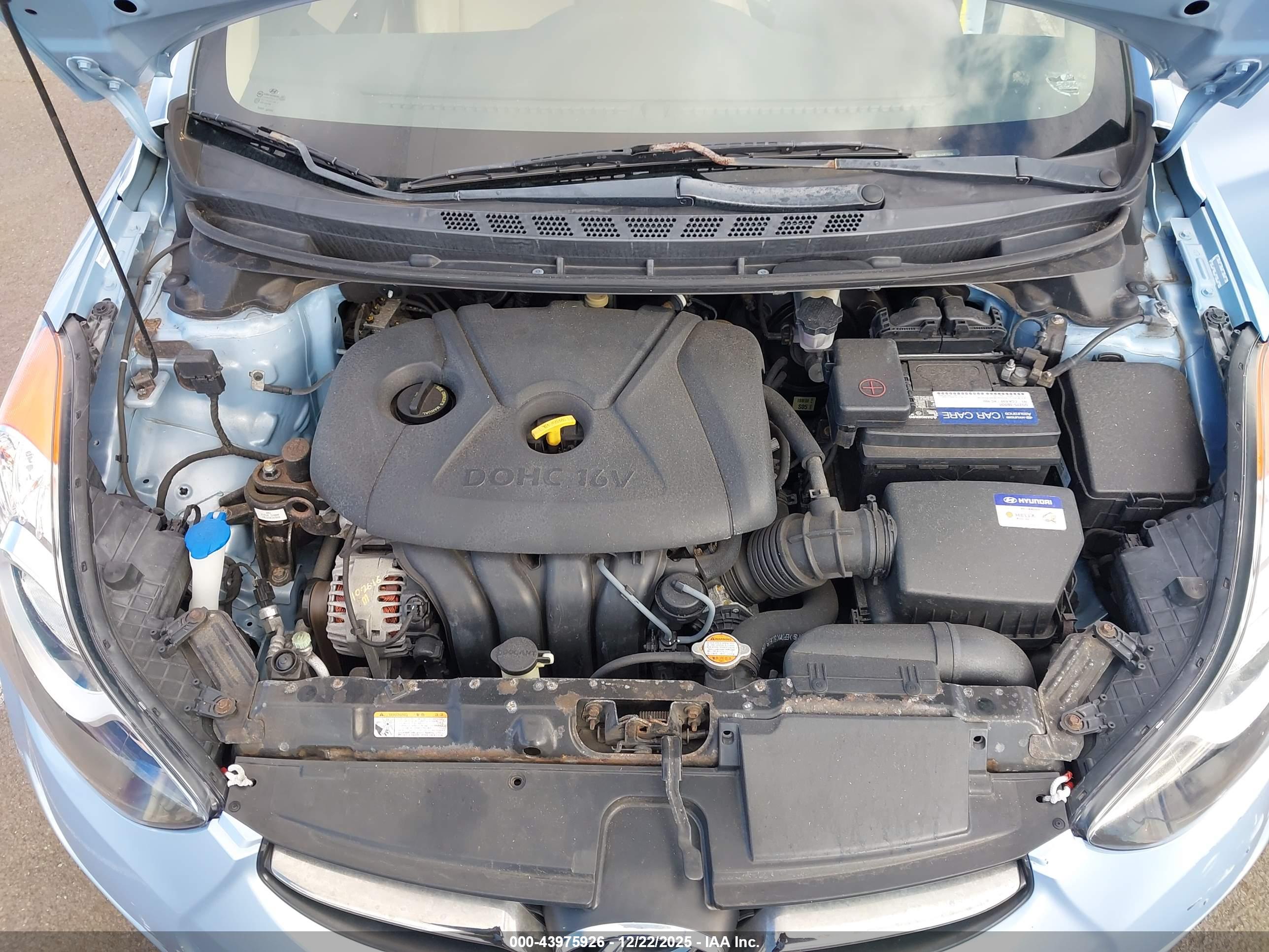 HYUNDAI ELANTRA image 10