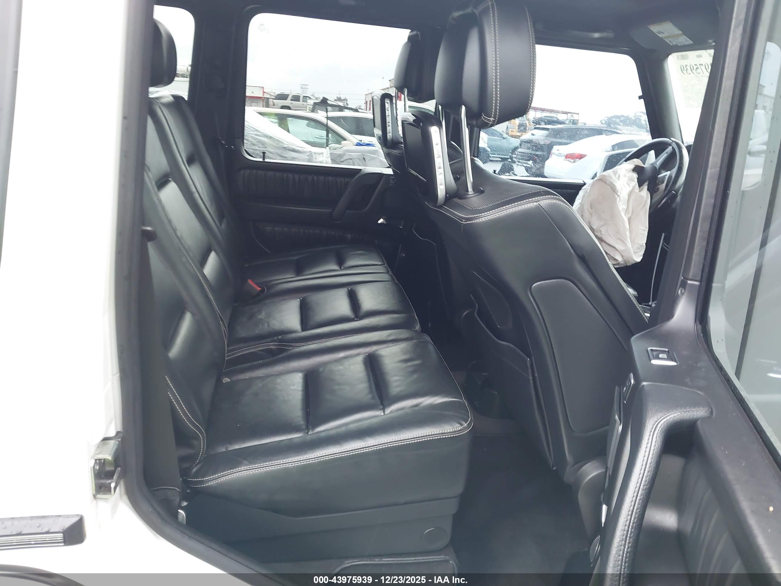 MERCEDES-BENZ G image 8