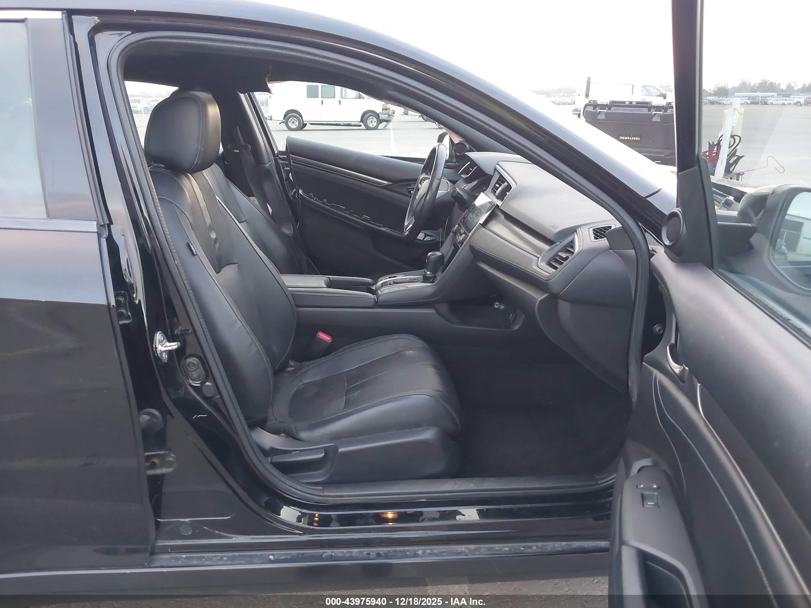 HONDA CIVIC image 5