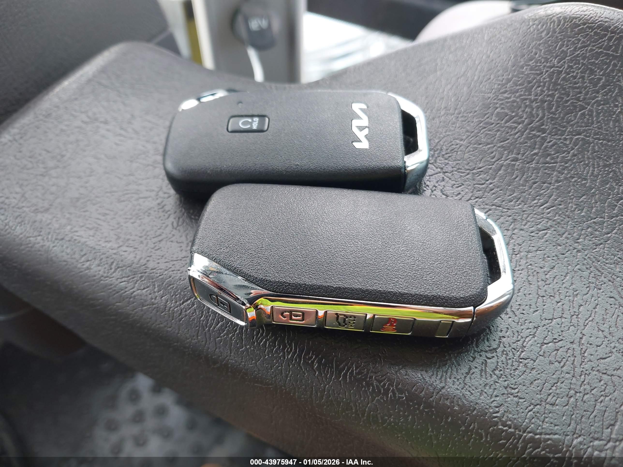 KIA SORENTO image 11