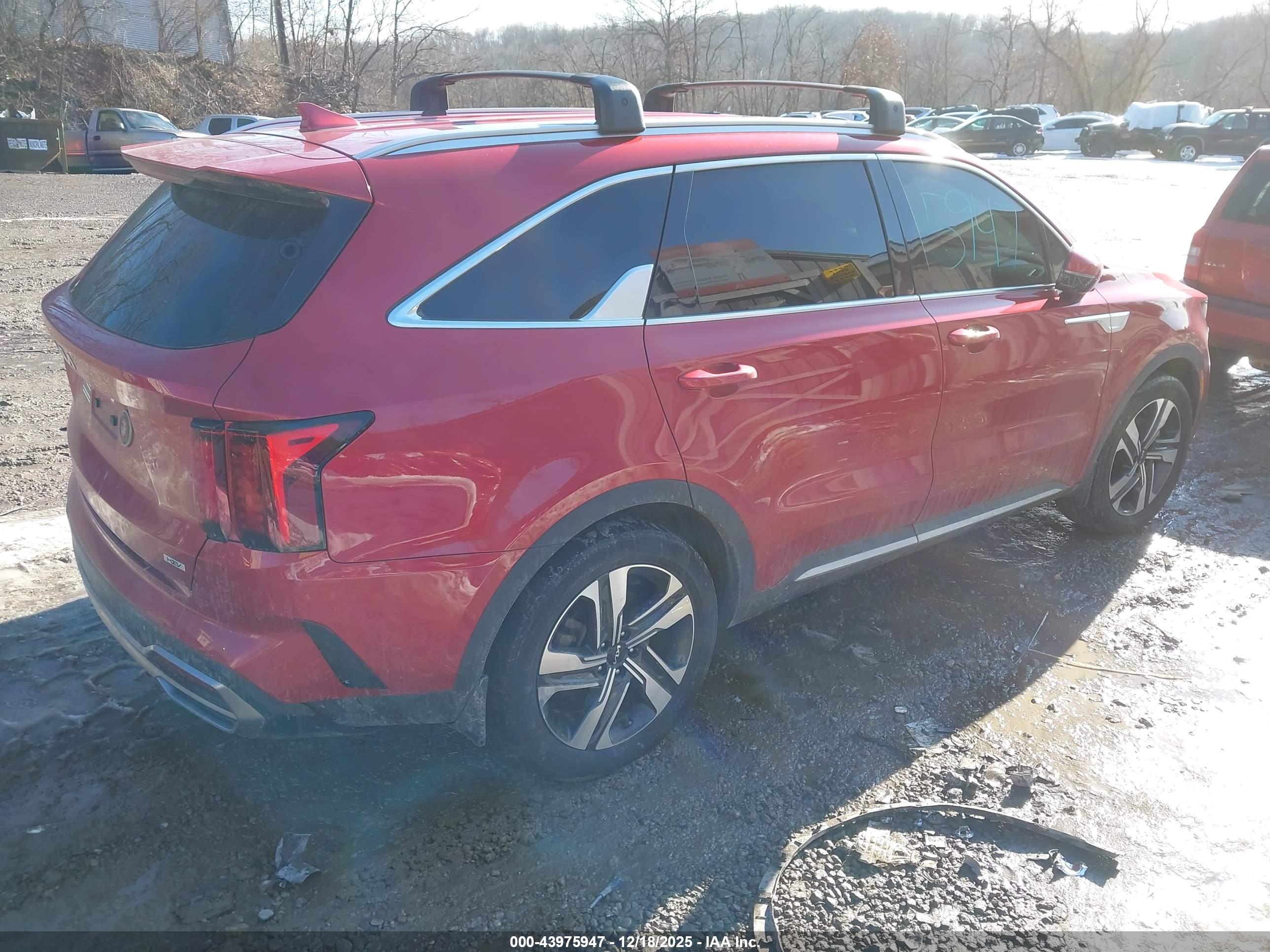 KIA SORENTO image 4