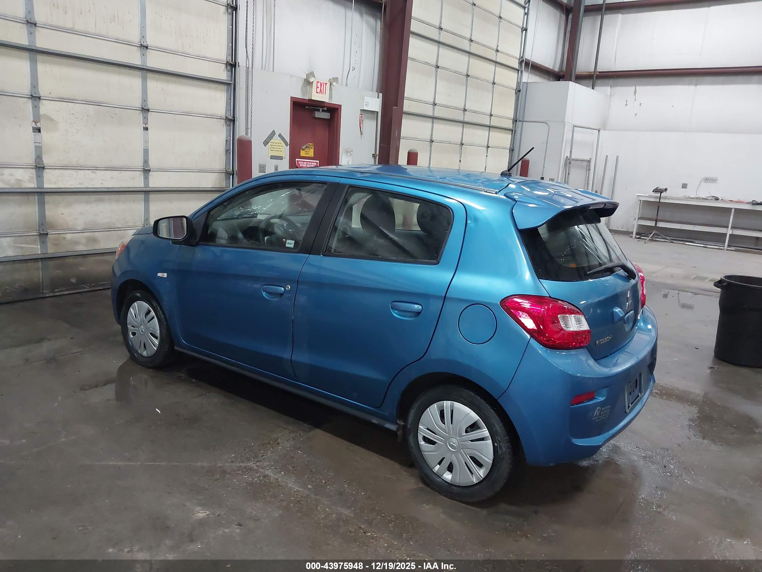 MITSUBISHI MIRAGE image 3