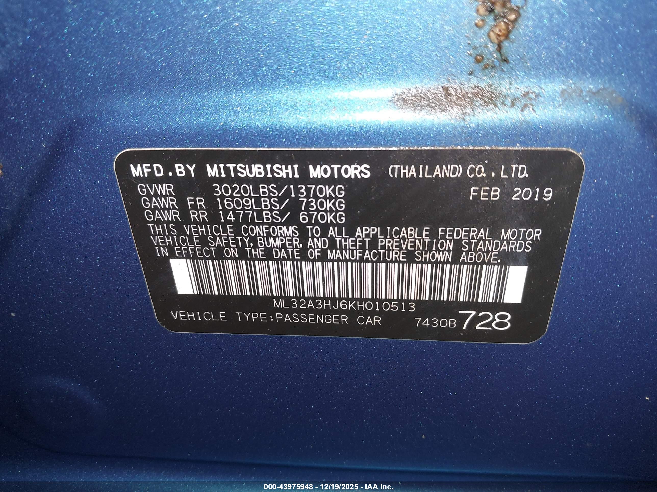 MITSUBISHI MIRAGE image 9