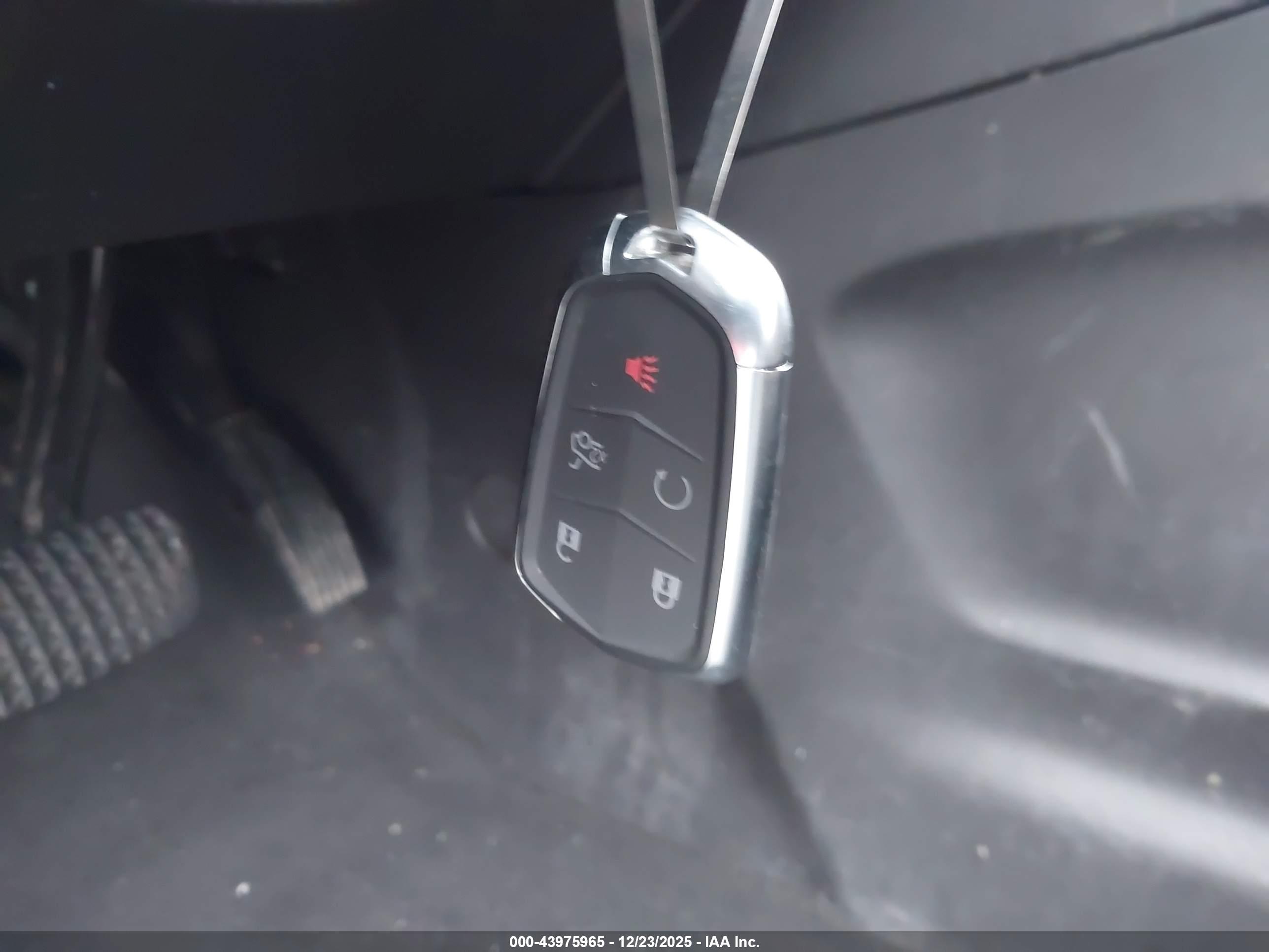 CHEVROLET EQUINOX image 11