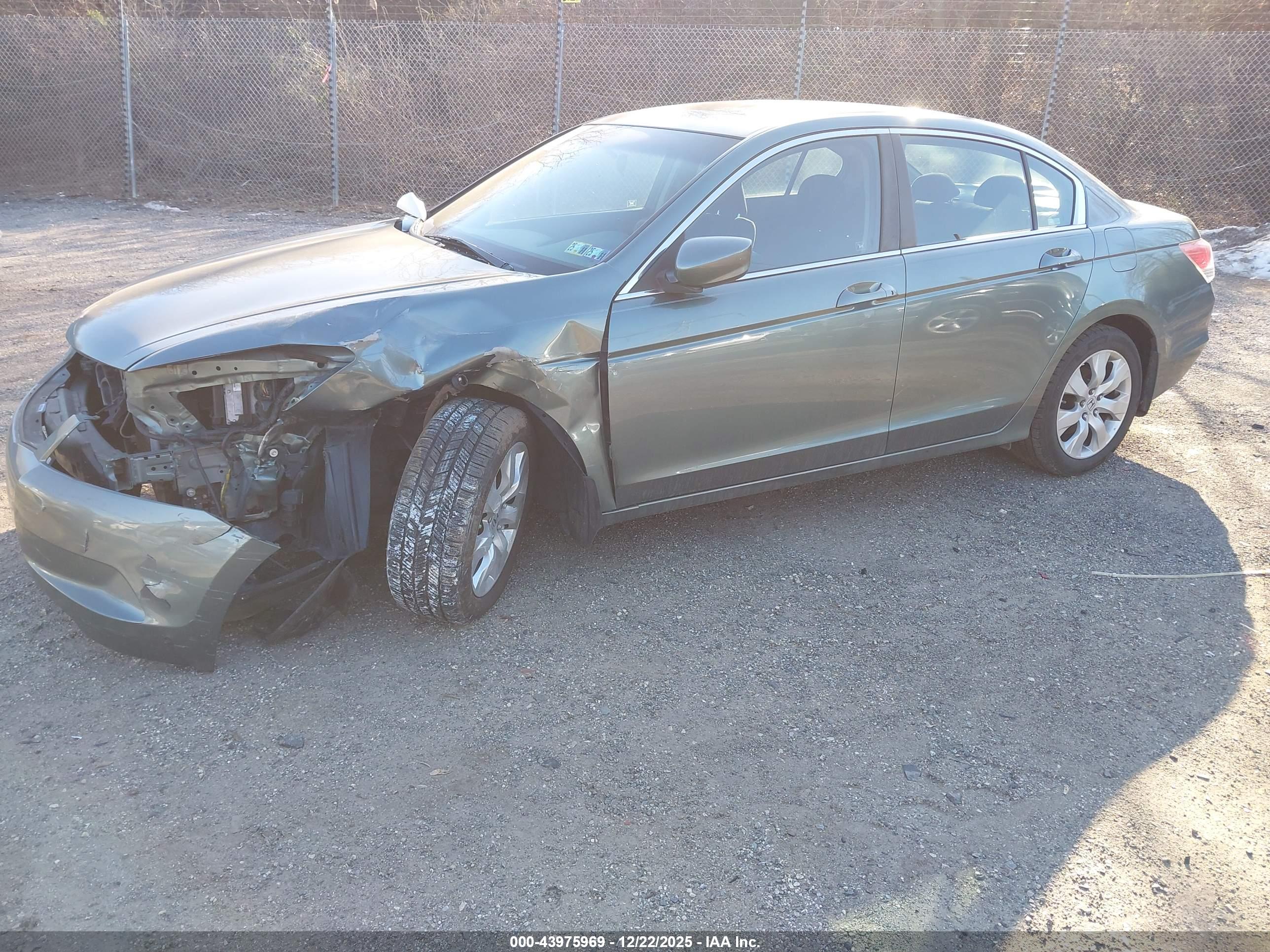 HONDA ACCORD image 2