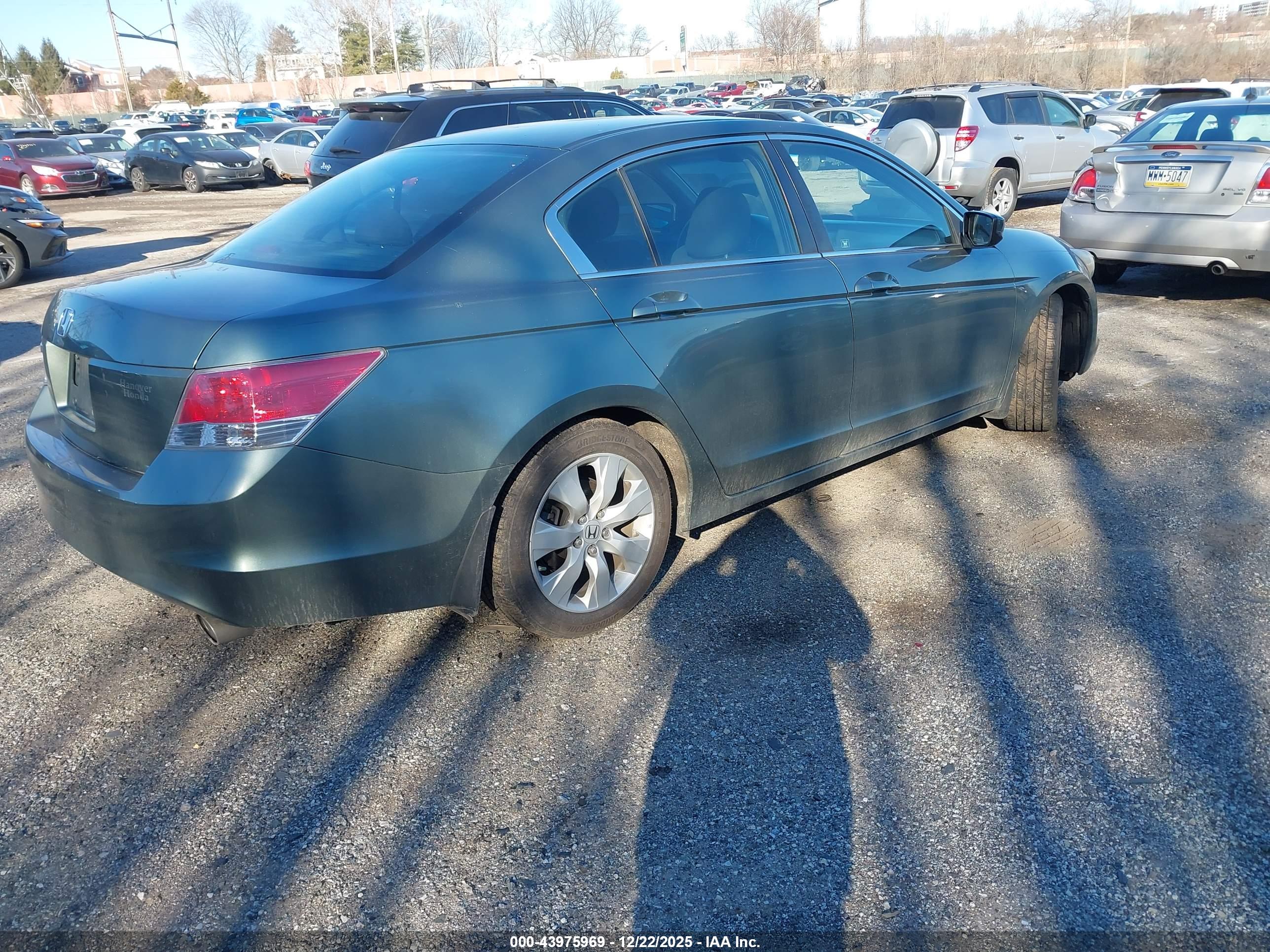 HONDA ACCORD image 4