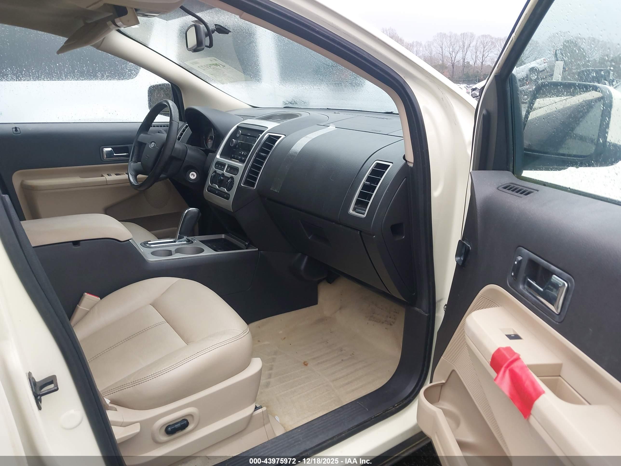 FORD EDGE image 5