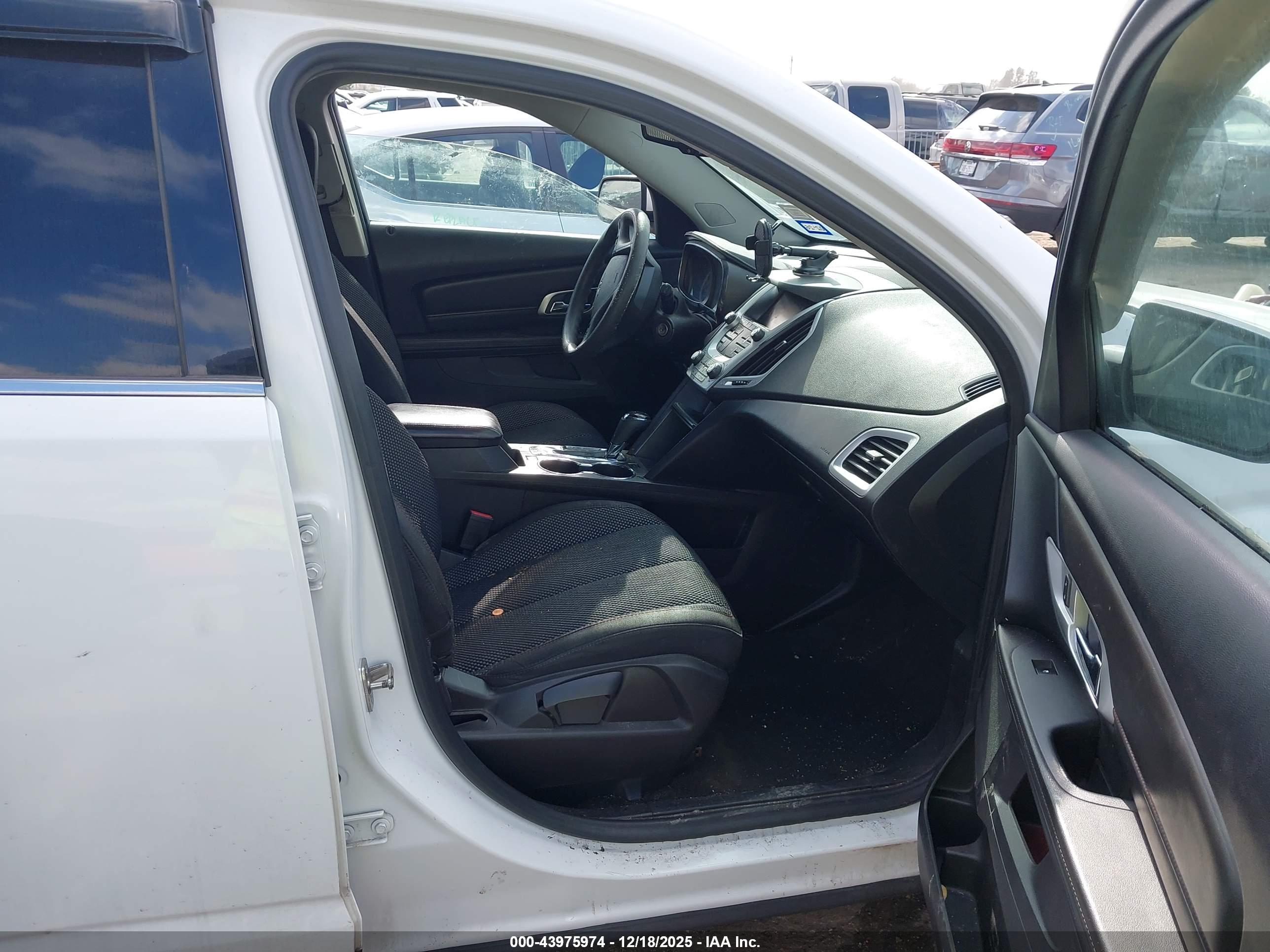 GMC TERRAIN image 5