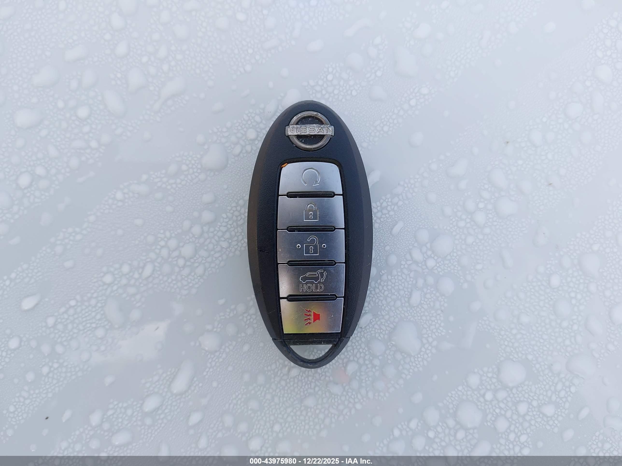 NISSAN ARMADA image 11
