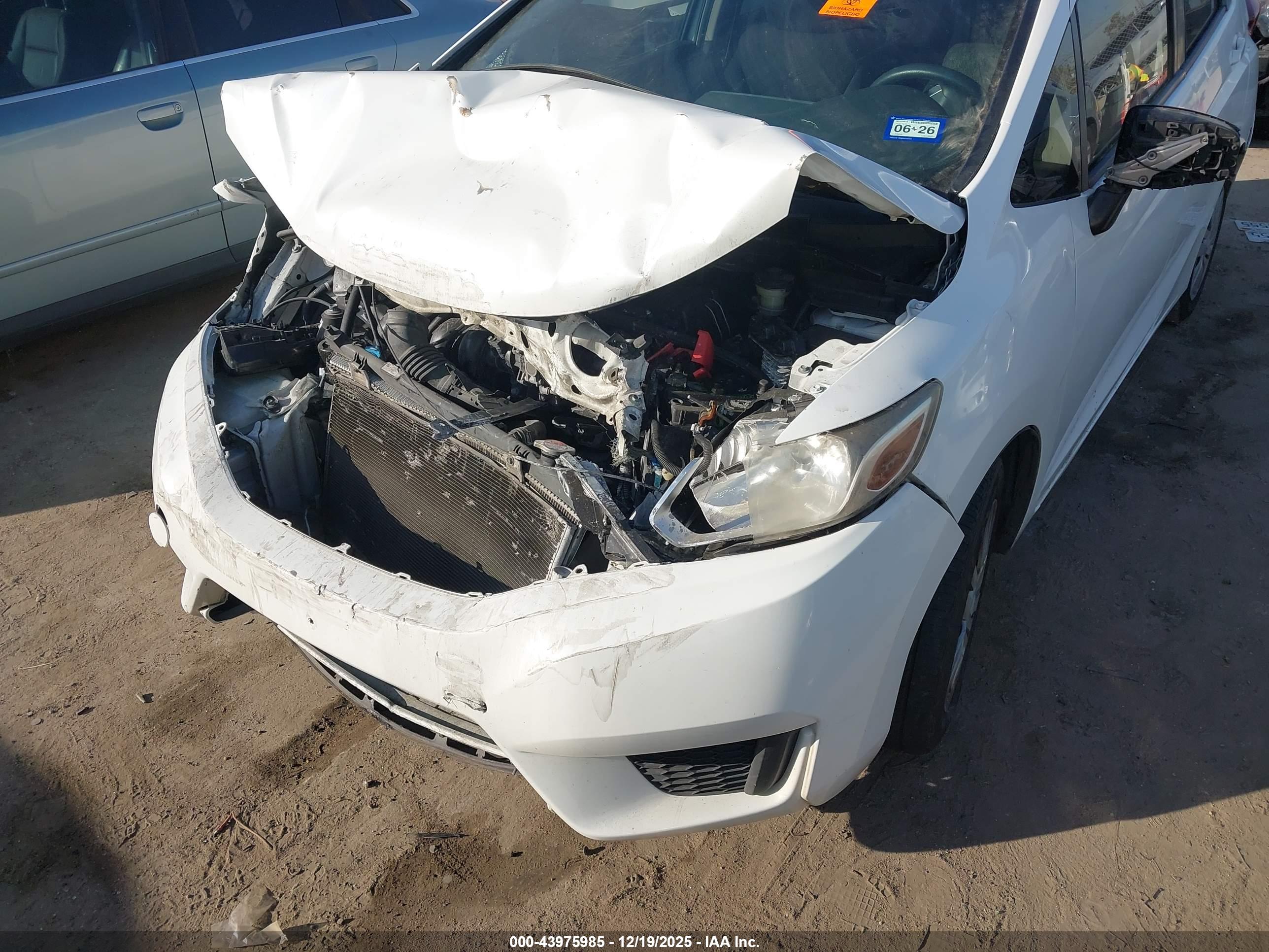 HONDA FIT image 6