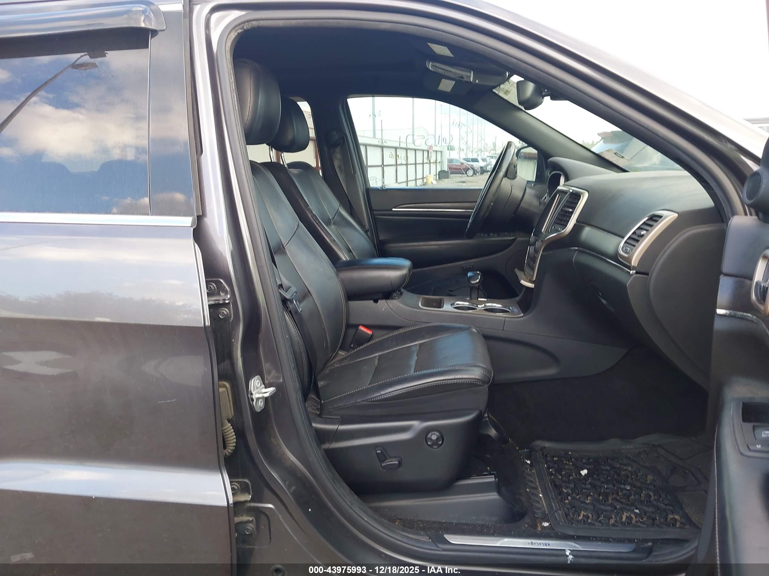 JEEP GRAND image 5