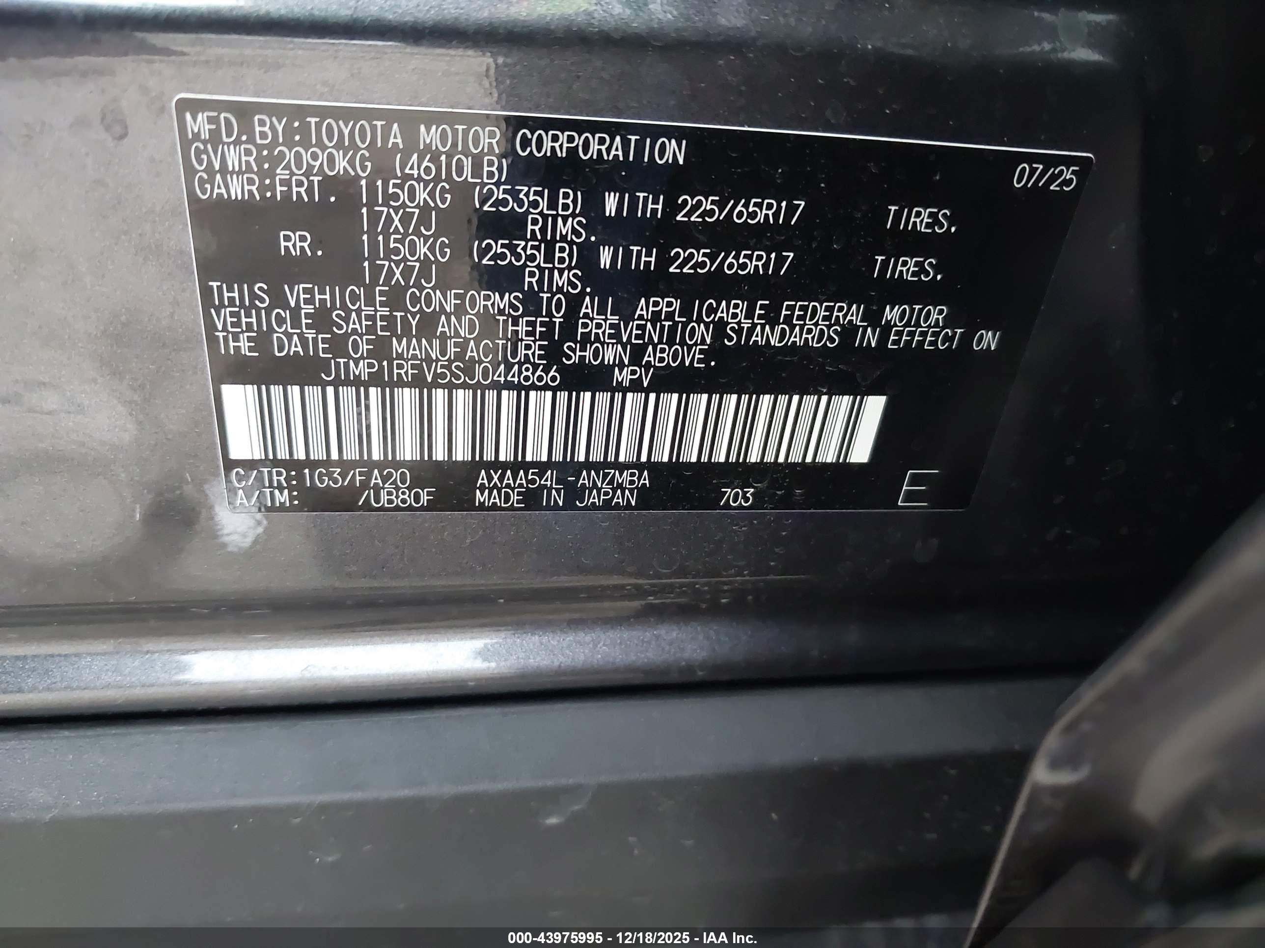 TOYOTA RAV4 image 9