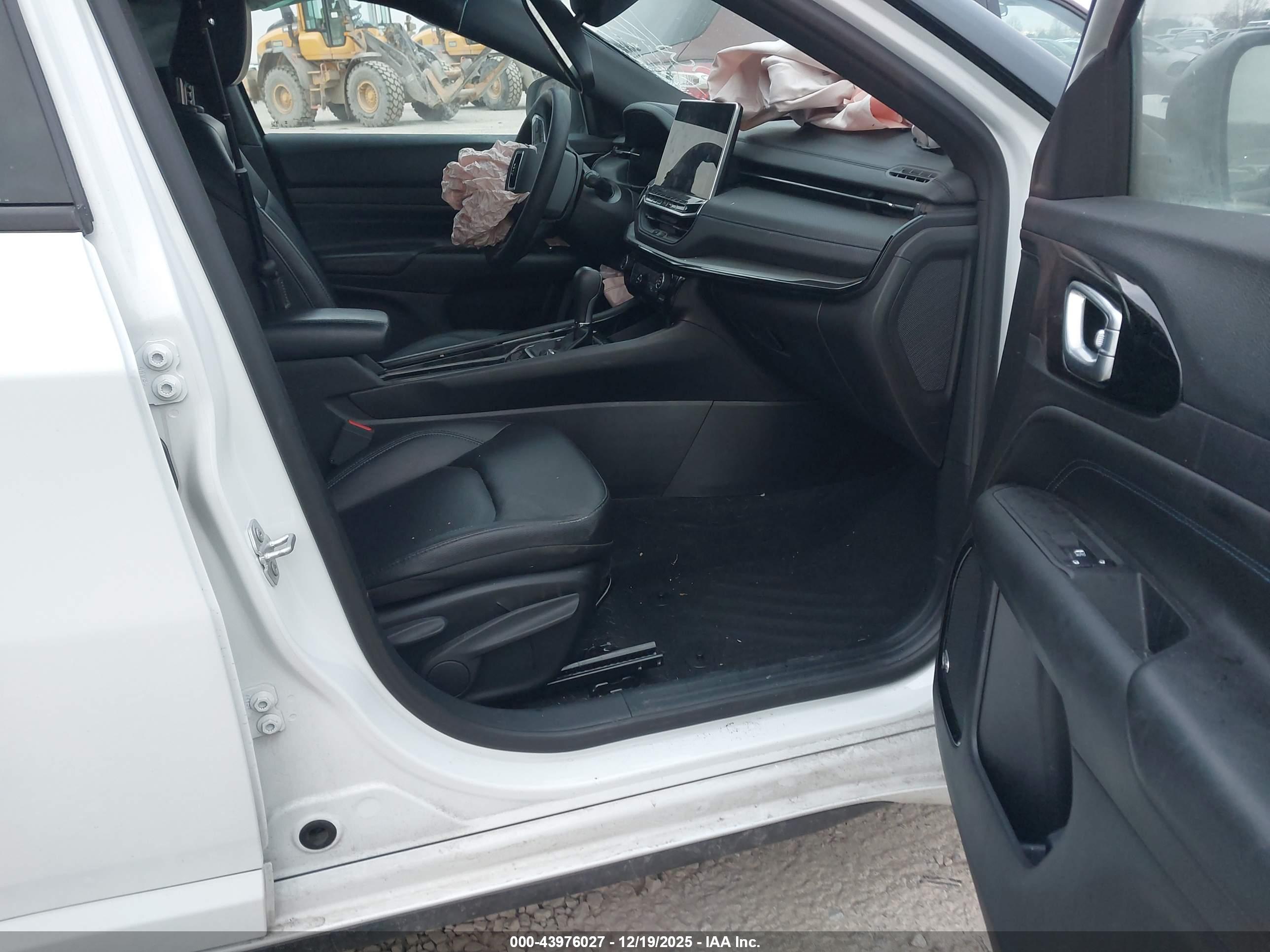 JEEP COMPASS image 5