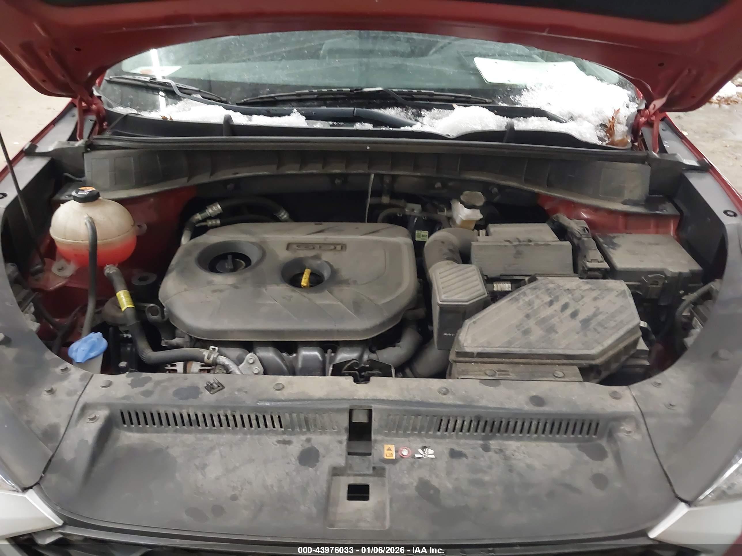 HYUNDAI TUCSON image 10