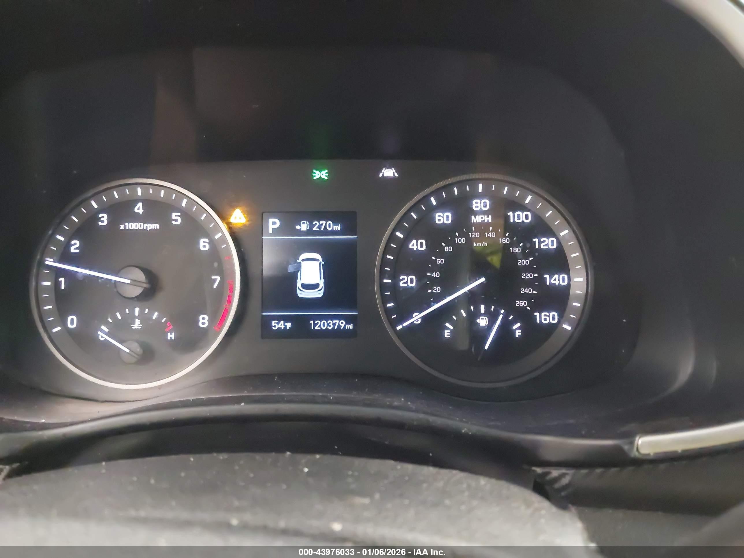 HYUNDAI TUCSON image 7