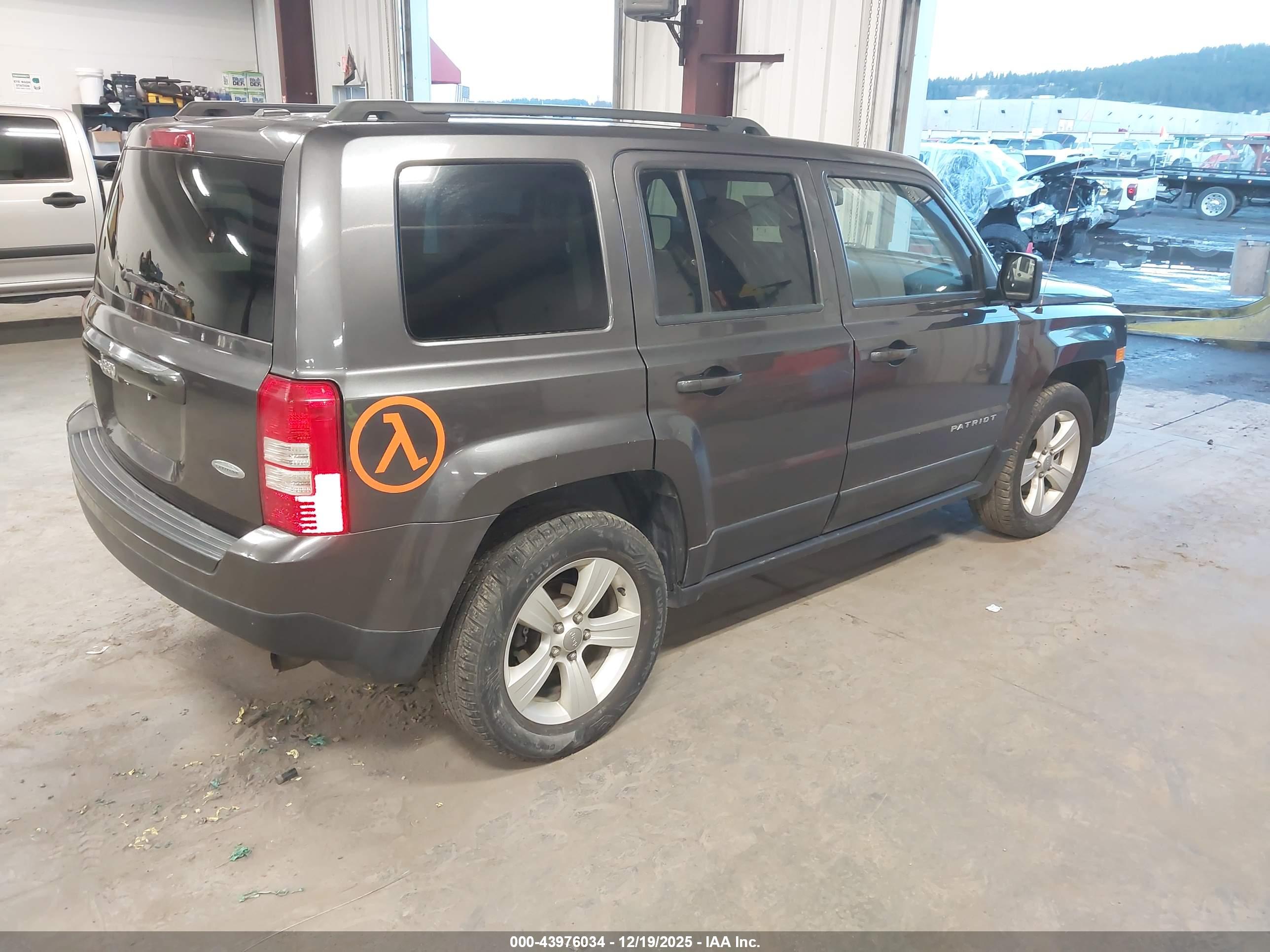 JEEP PATRIOT image 4