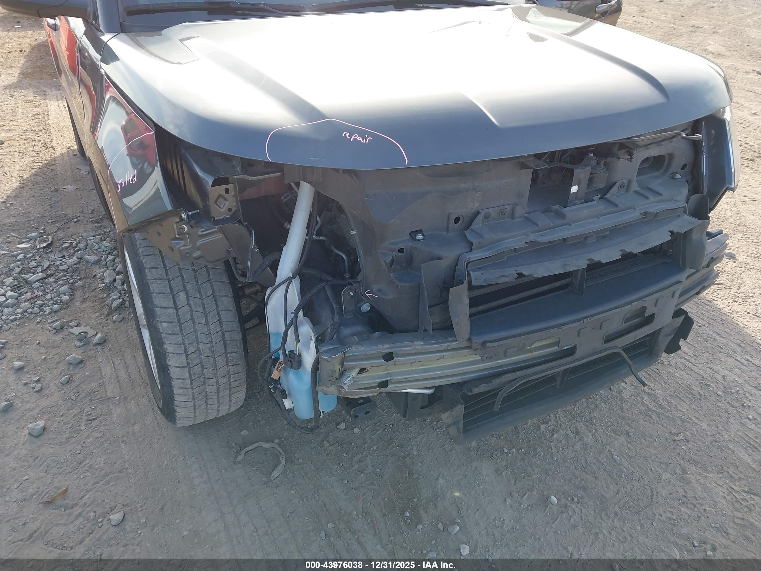 FORD EXPLORER image 6