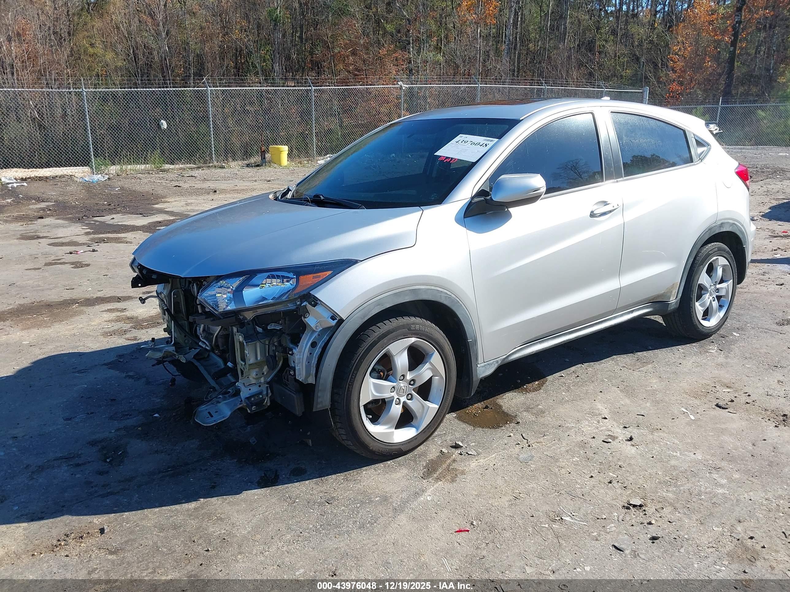 HONDA HR-V image 2