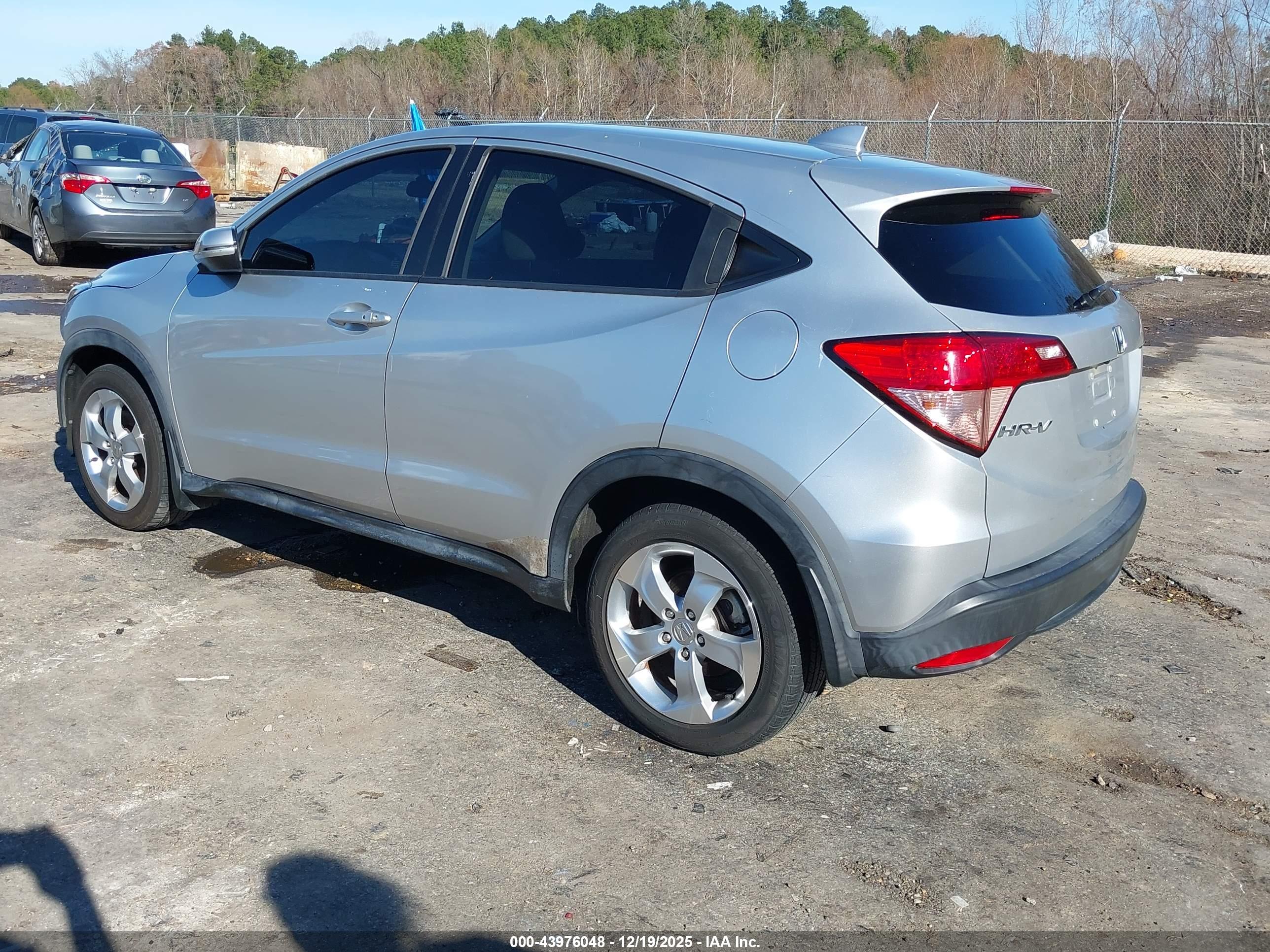 HONDA HR-V image 3
