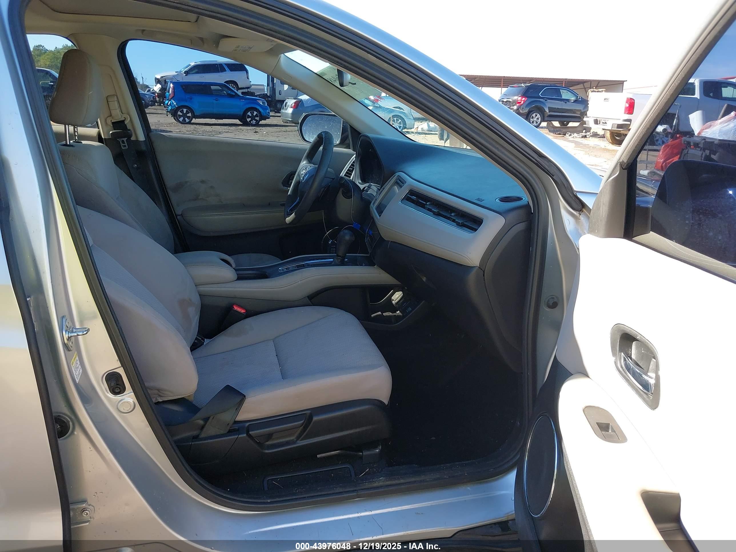 HONDA HR-V image 5
