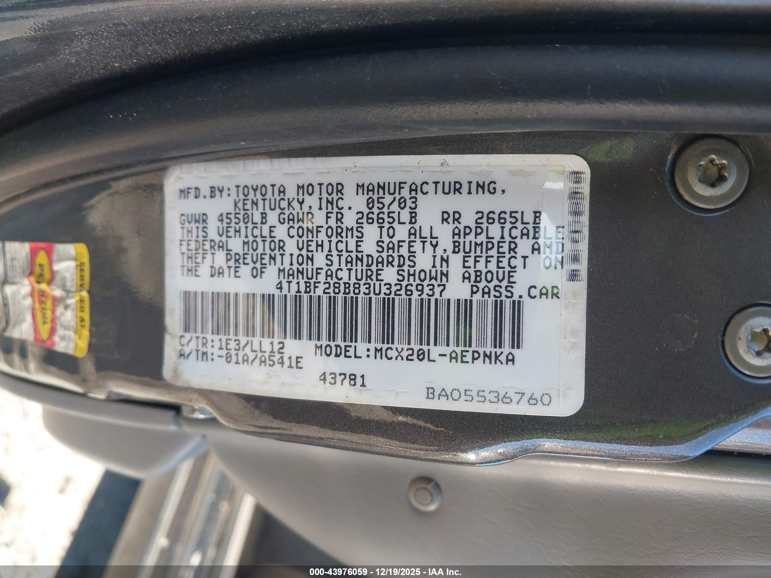 TOYOTA AVALON image 9