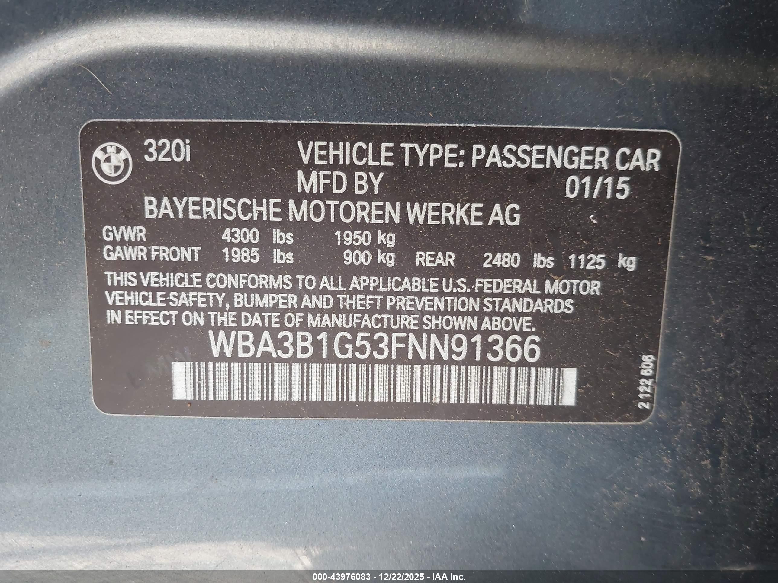 BMW 320I image 9