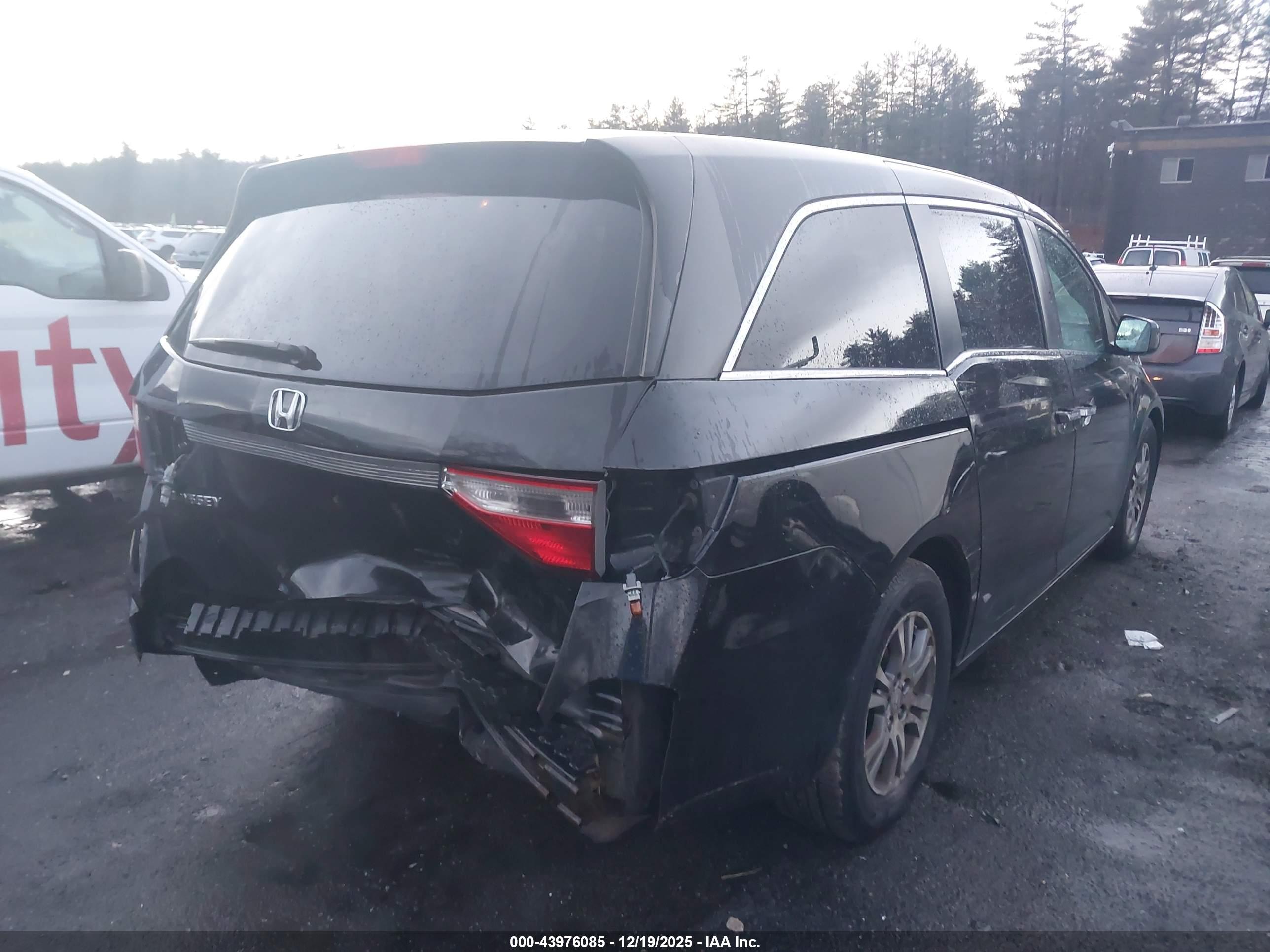 HONDA ODYSSEY image 4