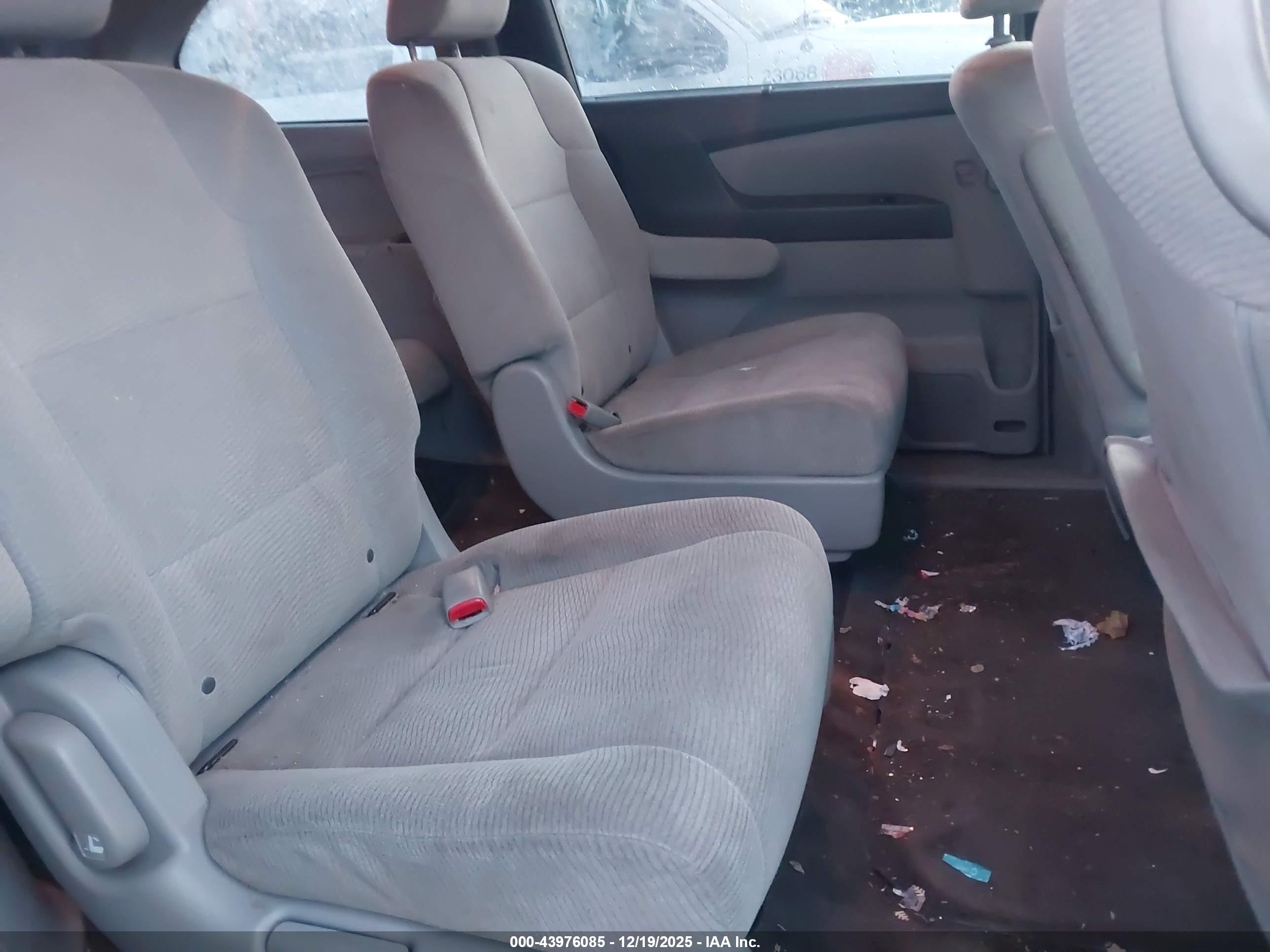 HONDA ODYSSEY image 8