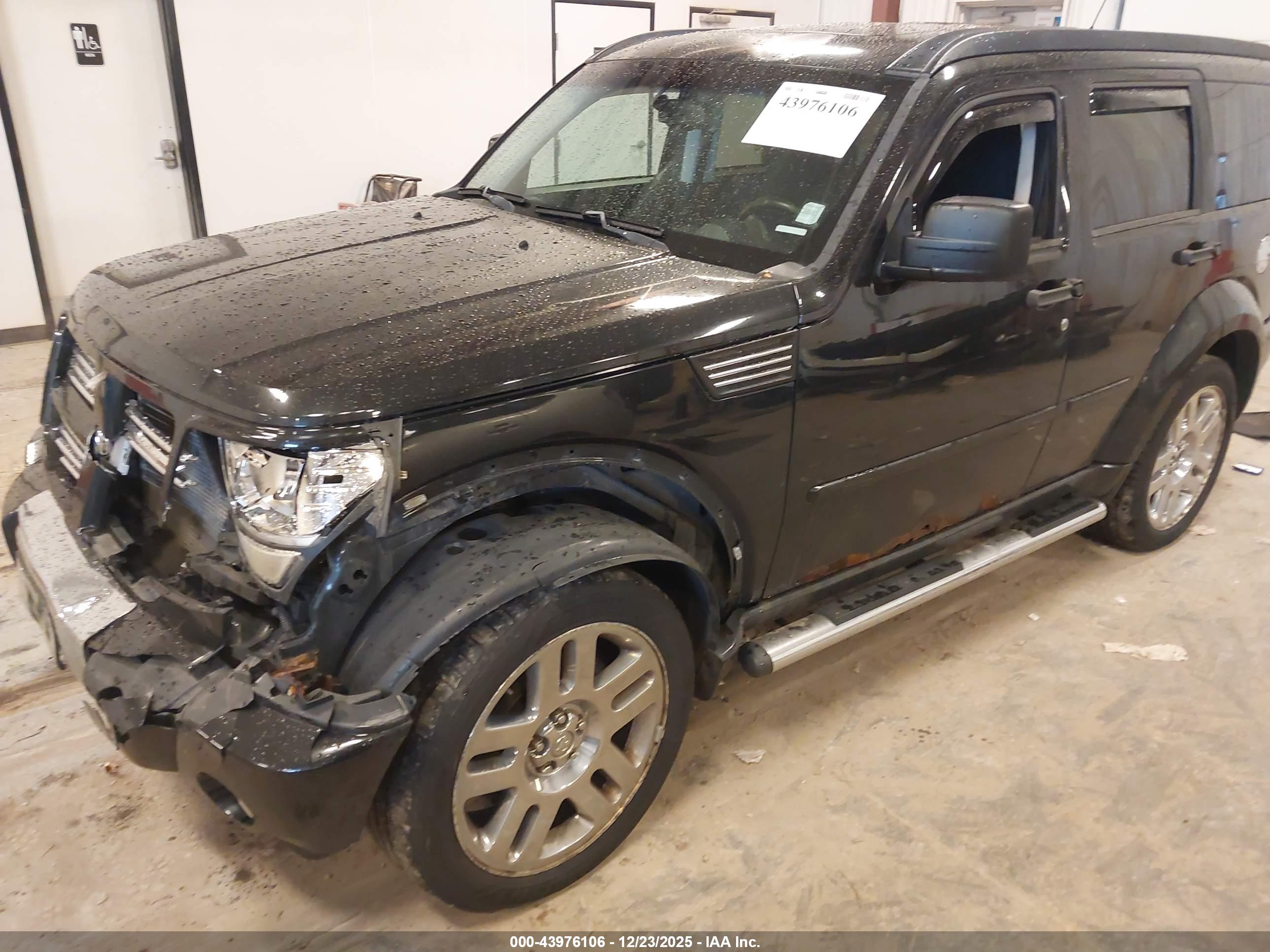 DODGE NITRO image 2