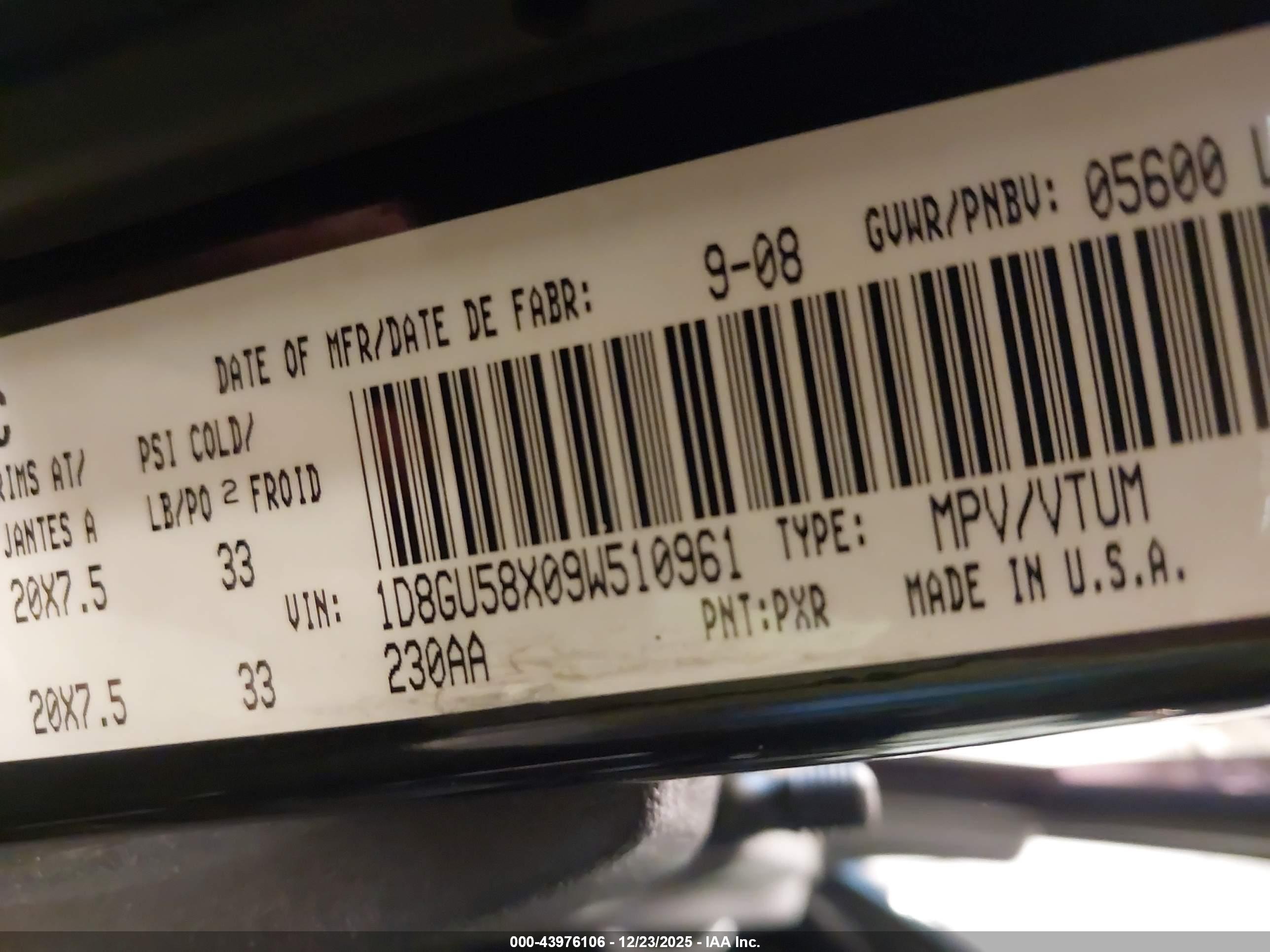 DODGE NITRO image 9