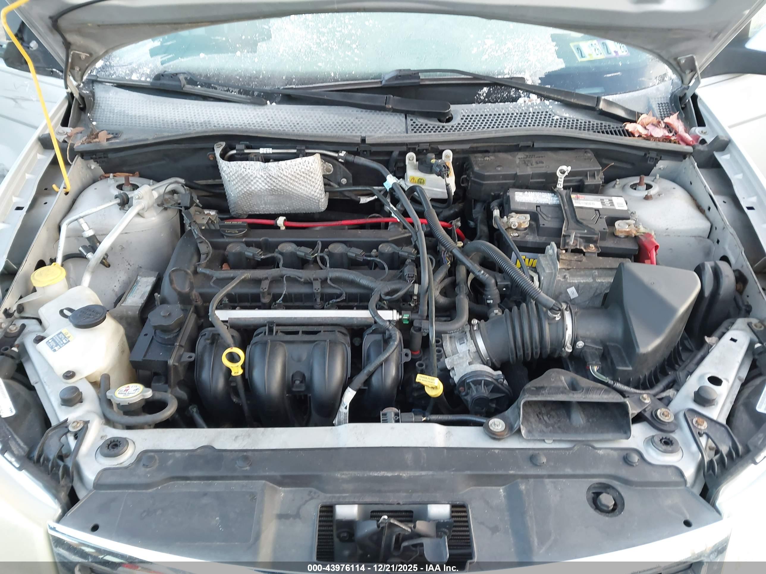 FORD FOCUS image 10