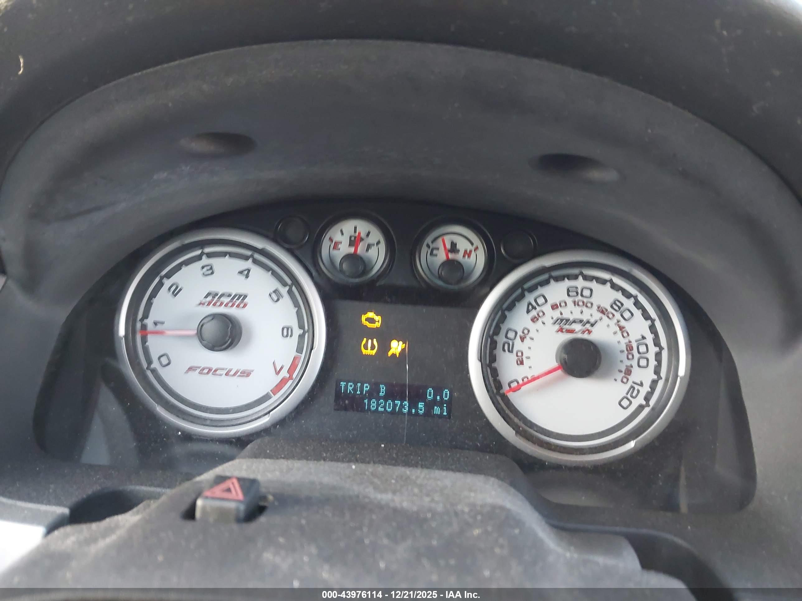 FORD FOCUS image 7