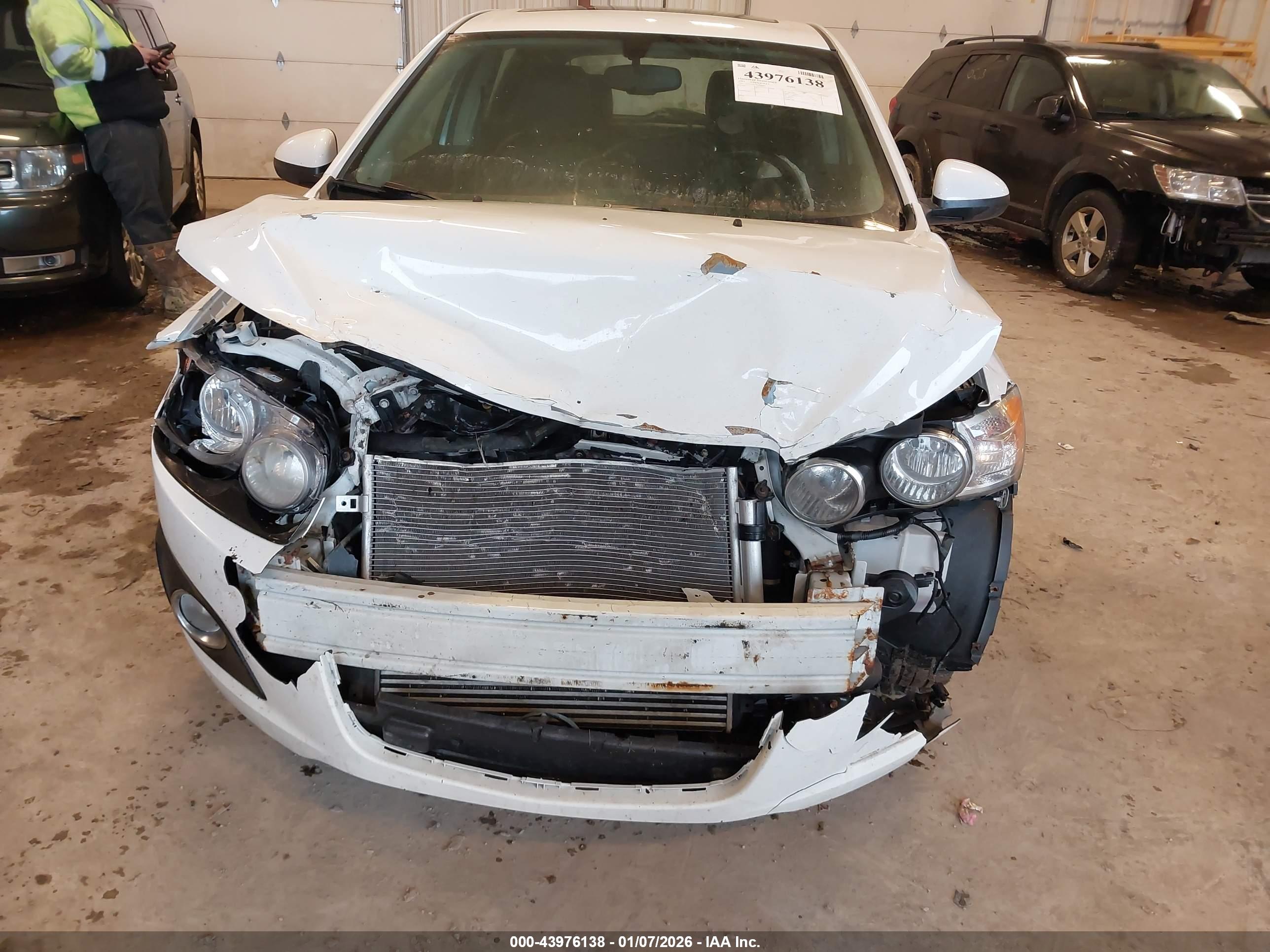 CHEVROLET SONIC image 6